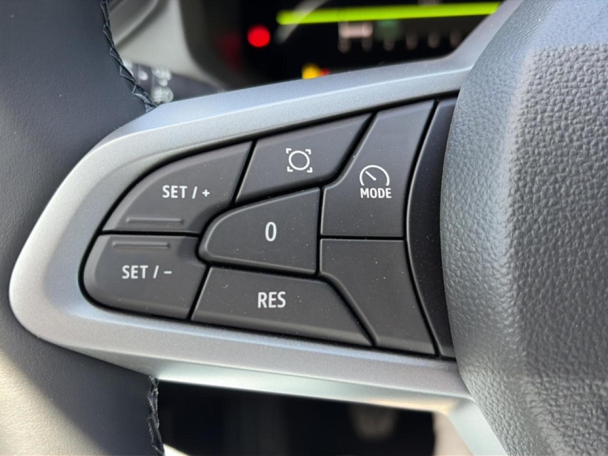 Dacia BIGSTER 1.2 MILD HYBRID 140 JOURNEY (2026) - Photo 15