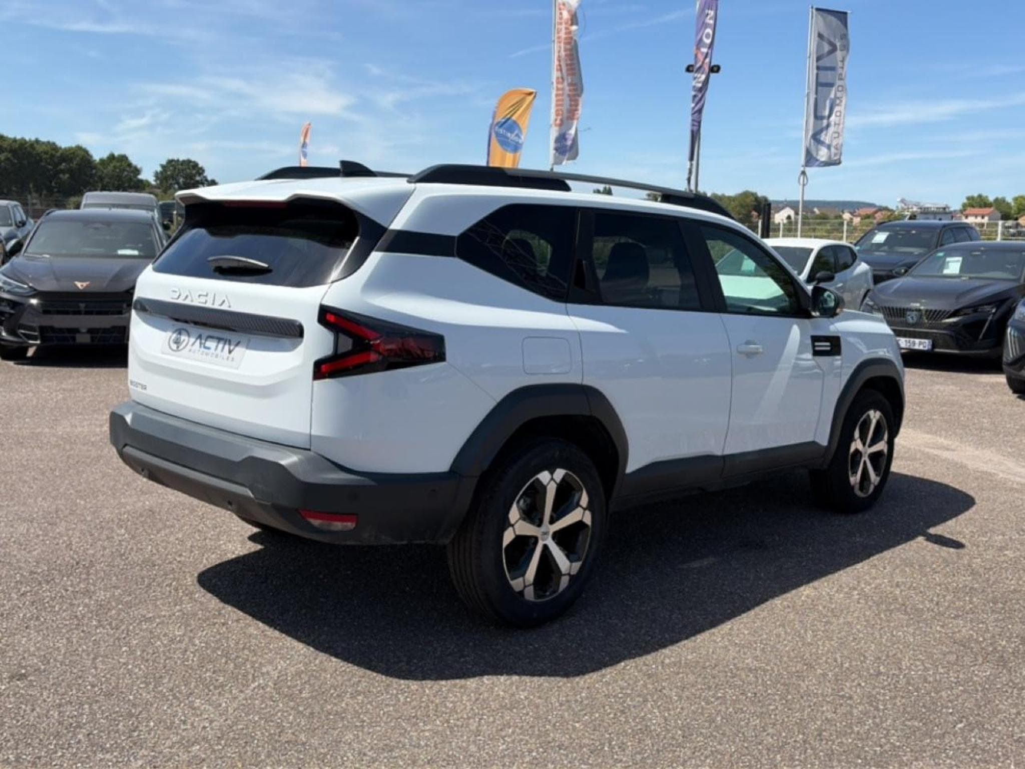 Dacia BIGSTER 1.2 MILD HYBRID 140 JOURNEY (2026) - Photo 5