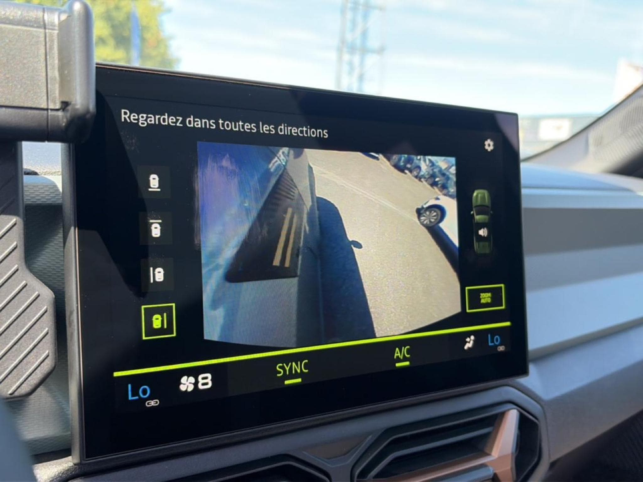 Dacia BIGSTER 1.2 MILD HYBRID 140 EXTREME (2026) - Foto 20