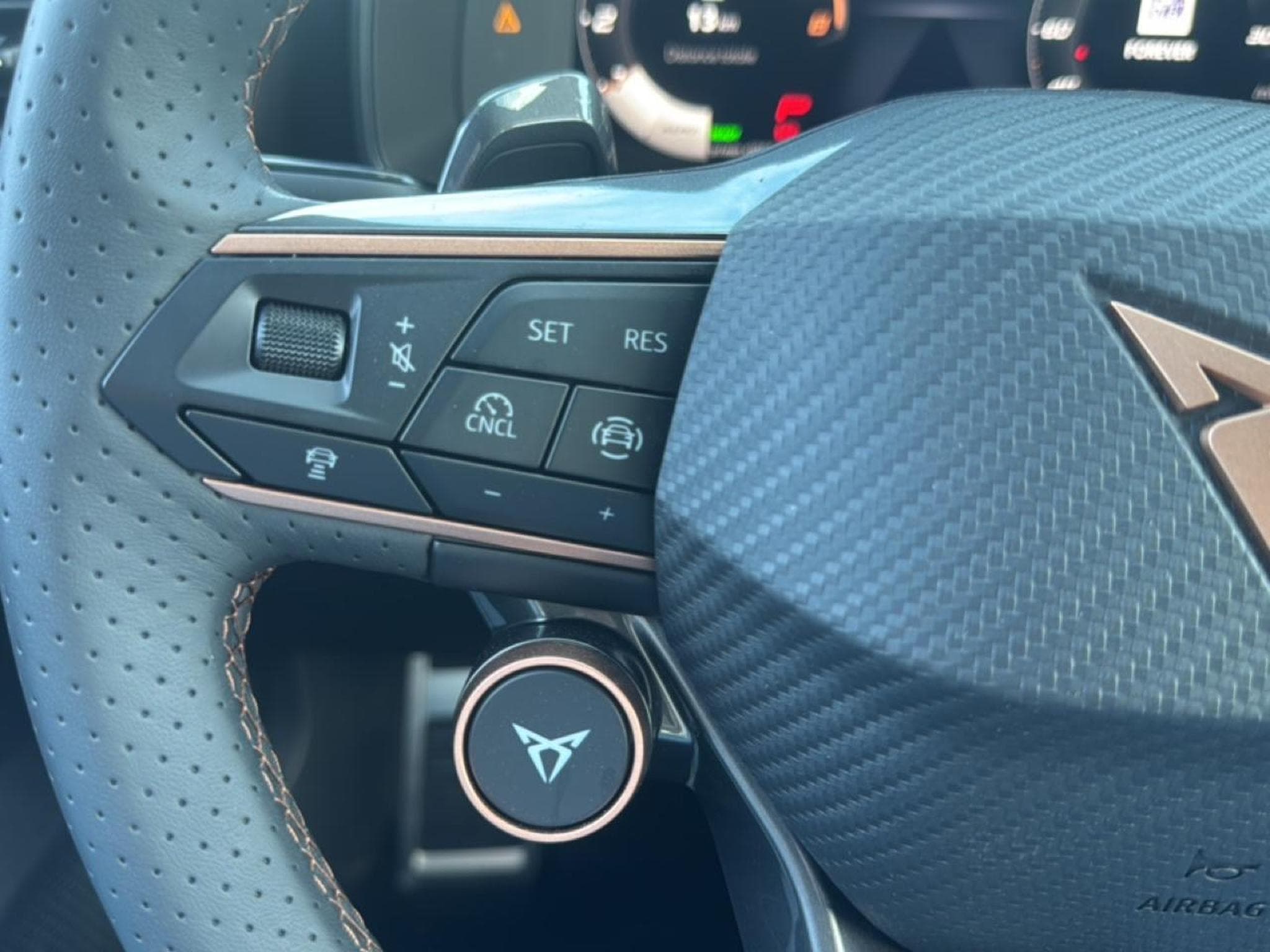 Cupra FORMENTOR 1.5 ETSI HYBRID 150 V DSG7 (2026) - Foto 20