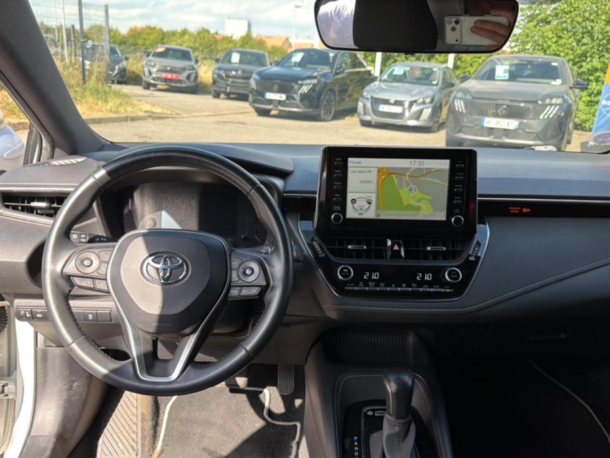 Toyota COROLLA TOURING SPT 122H DYNAMIC (2019) - Photo 10