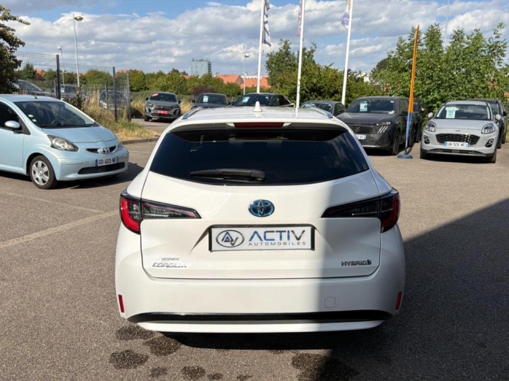 Toyota COROLLA TOURING SPT 122H DYNAMIC (2019) - Photo 6