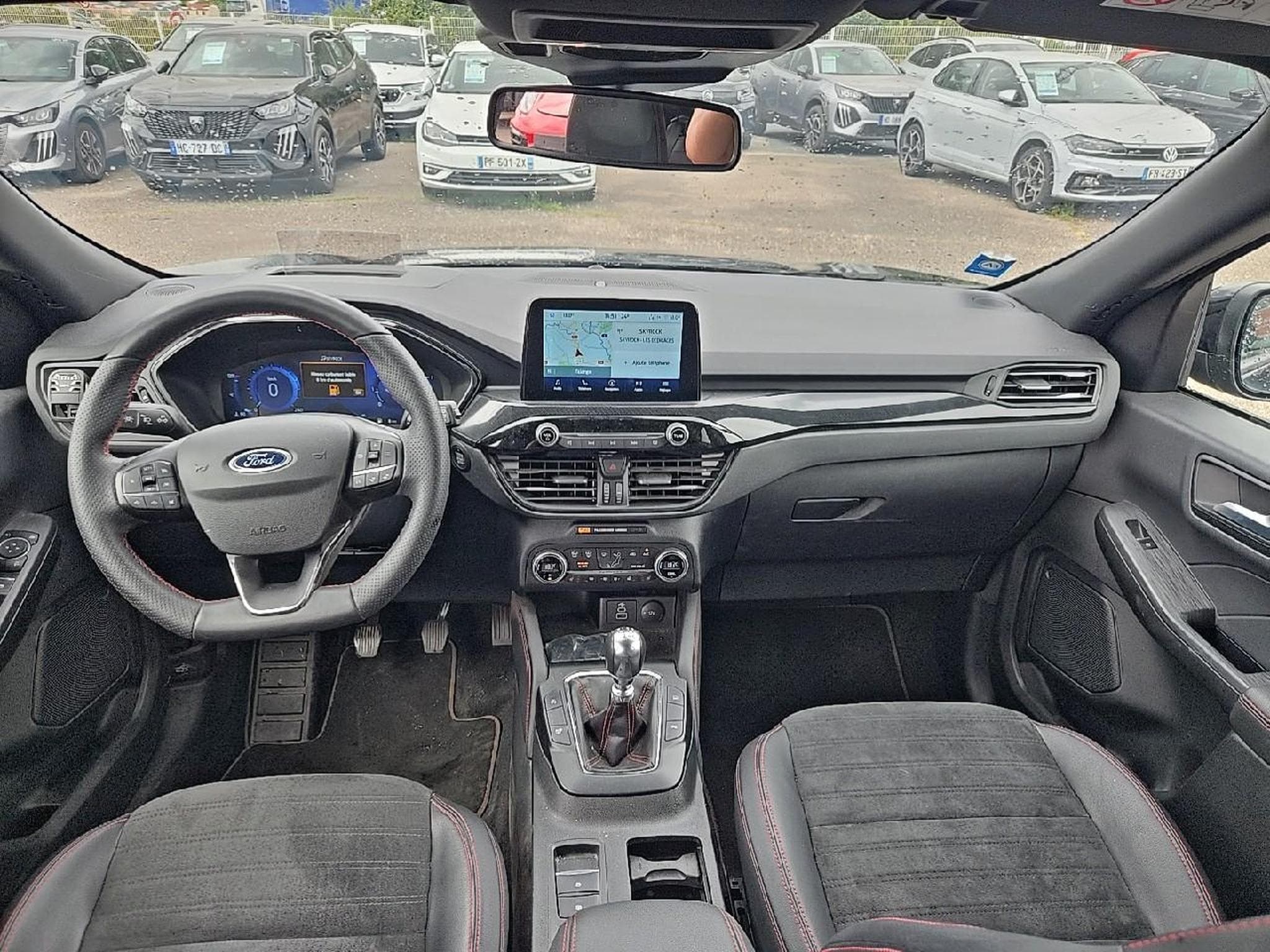 Ford Kuga 2.0 ECOBLUE 150 MHEV ST-LINE (2022) - Foto 10
