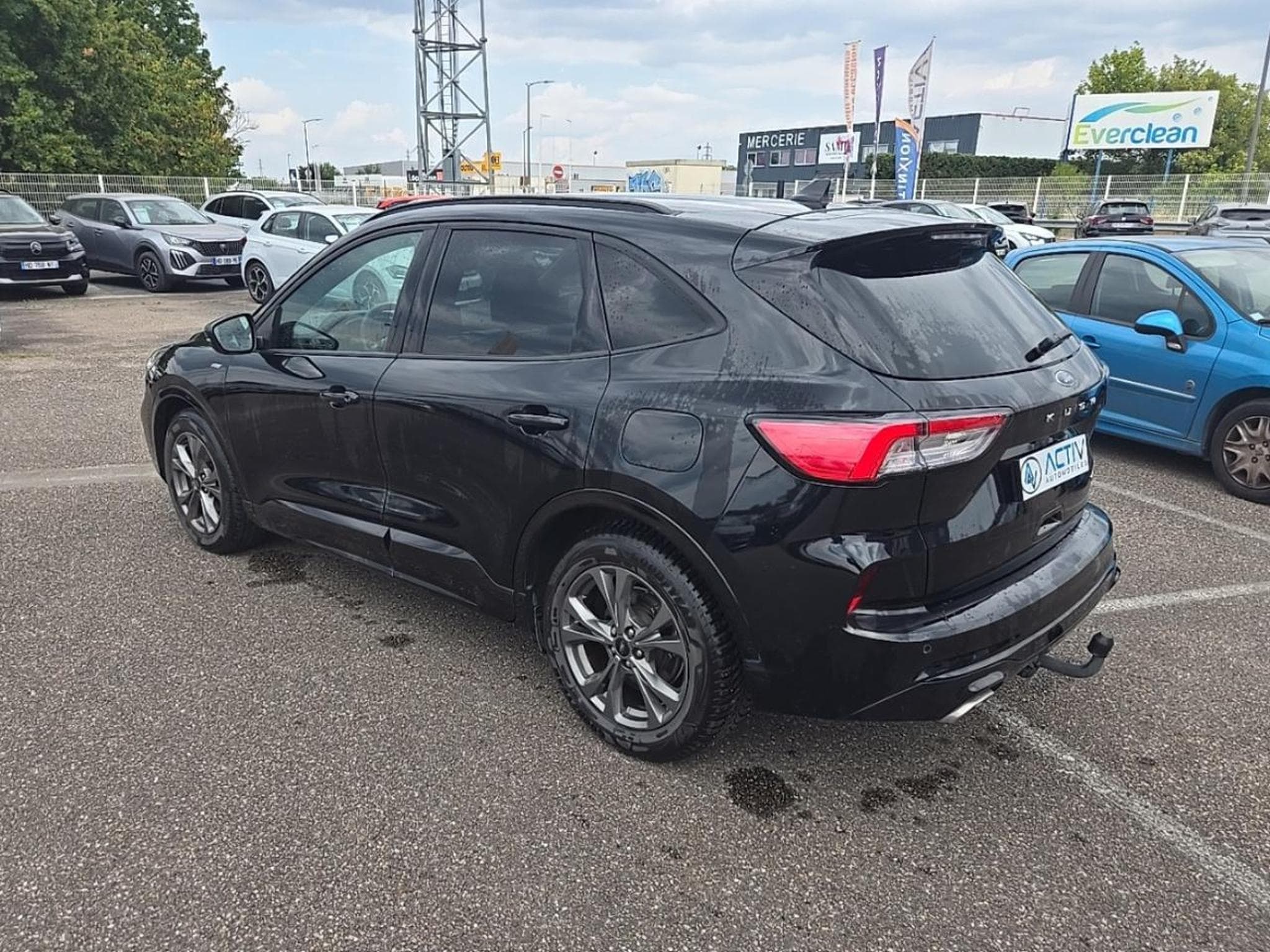 Ford Kuga 2.0 ECOBLUE 150 MHEV ST-LINE (2022) - Foto 7