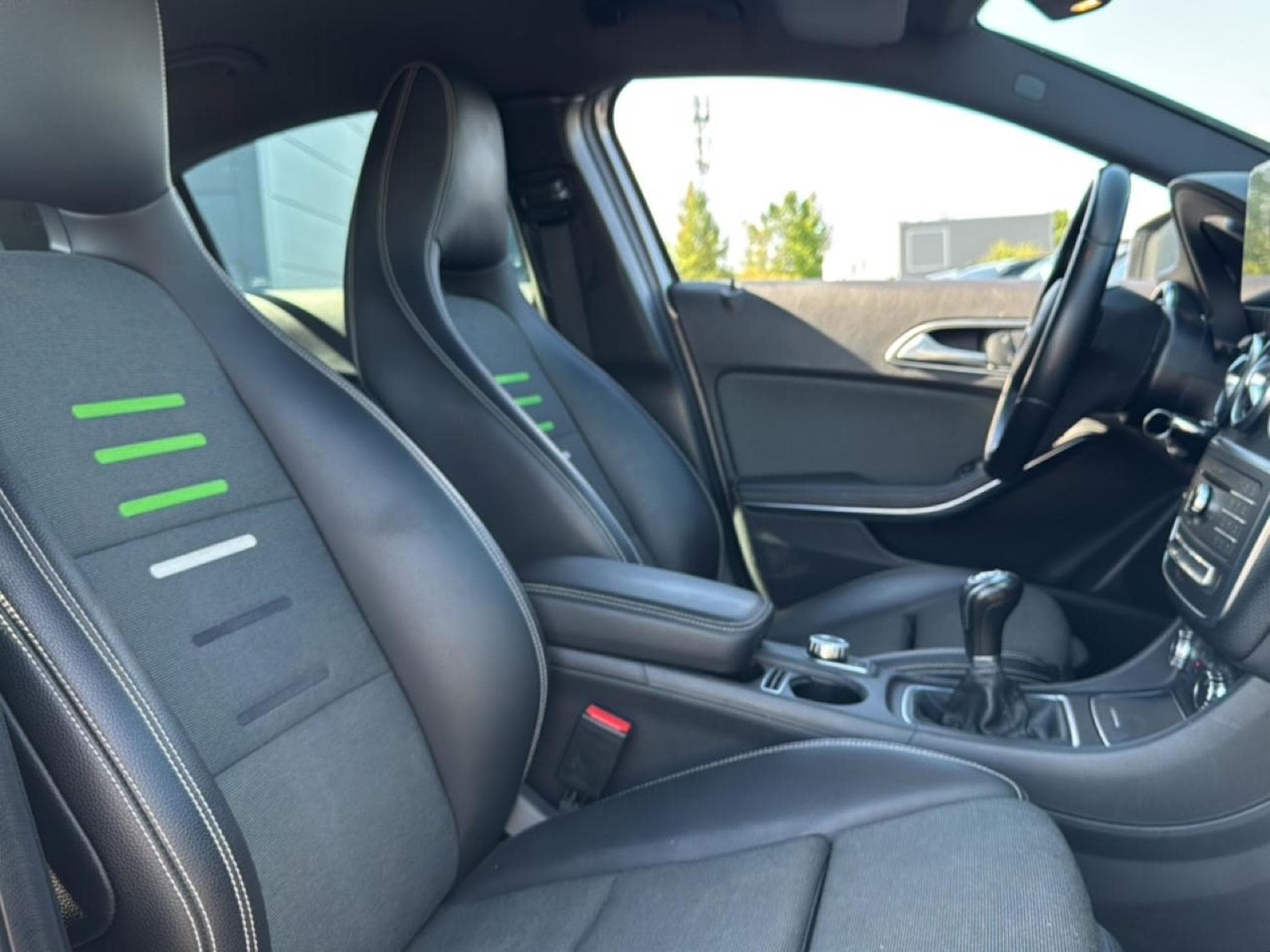 Mercedes CLASSE A 160 INTUITION (2016) - Photo 12