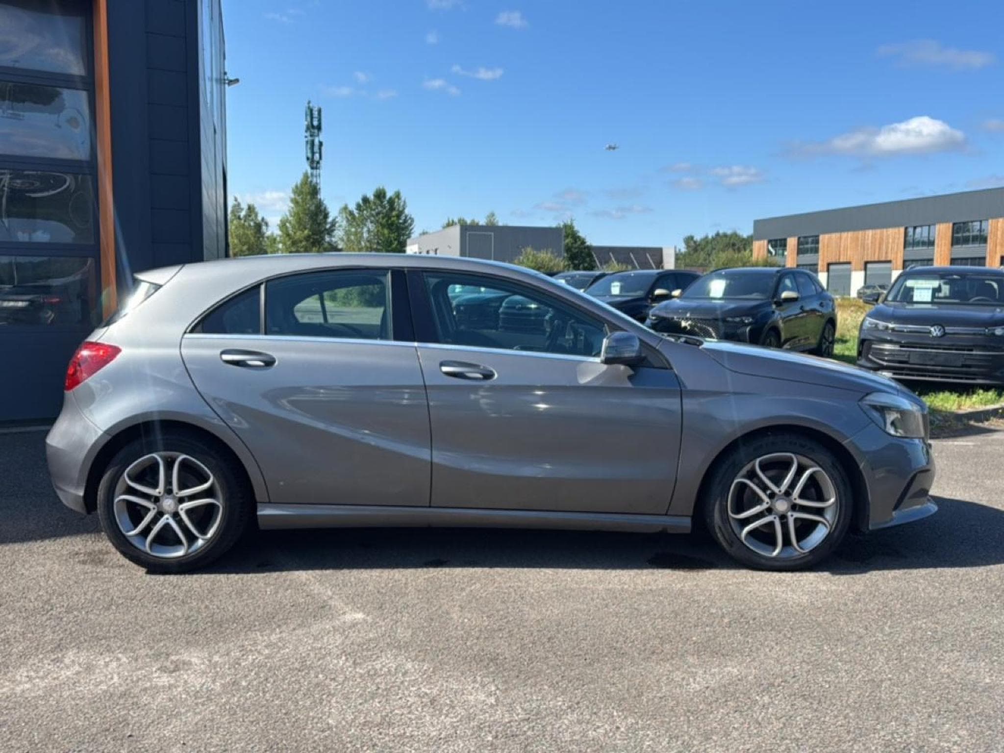 Mercedes CLASSE A 160 INTUITION (2016) - Photo 4