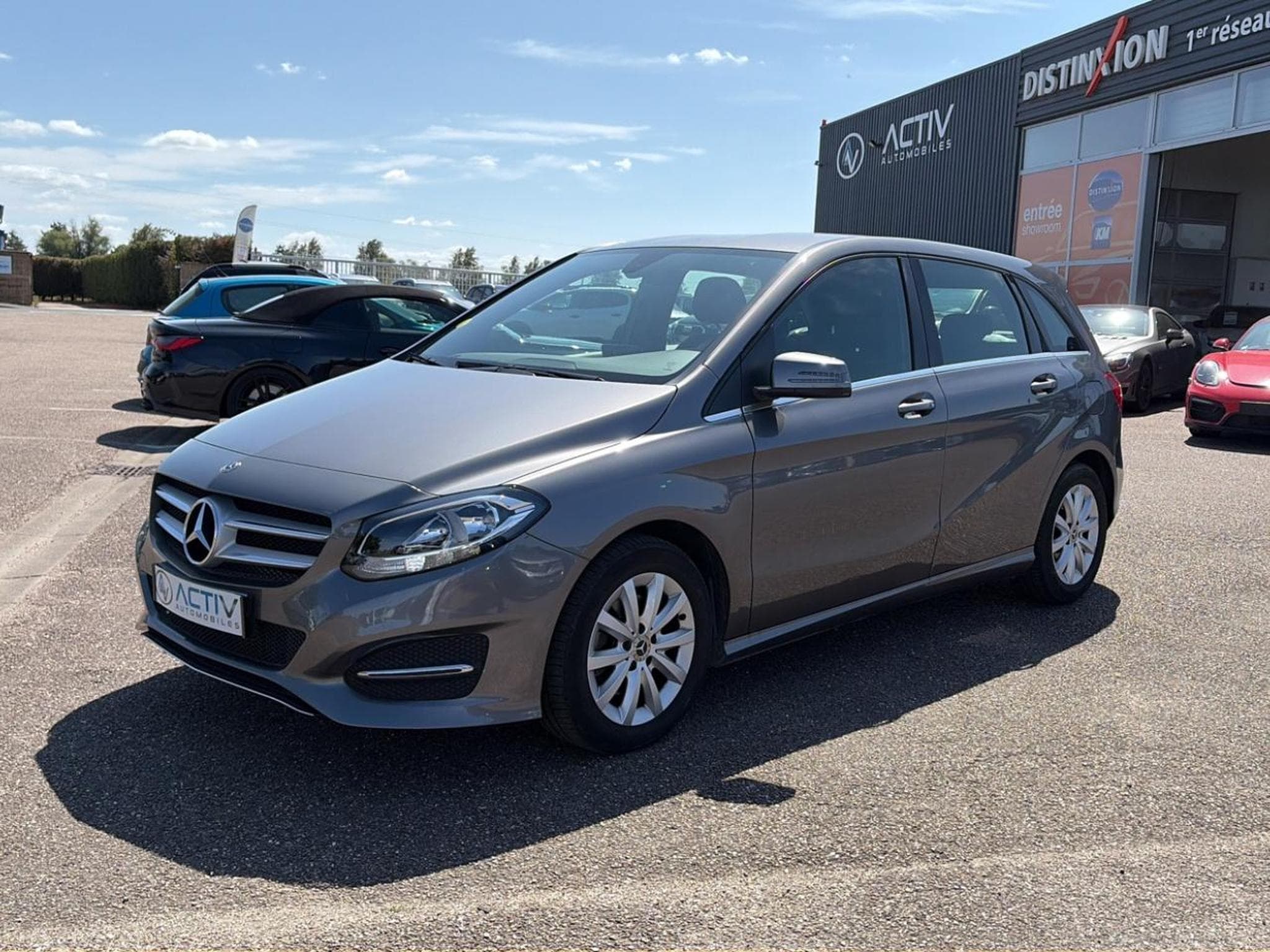 Mercedes B 200D 136 INSPIRATION (2017) - Photo 1