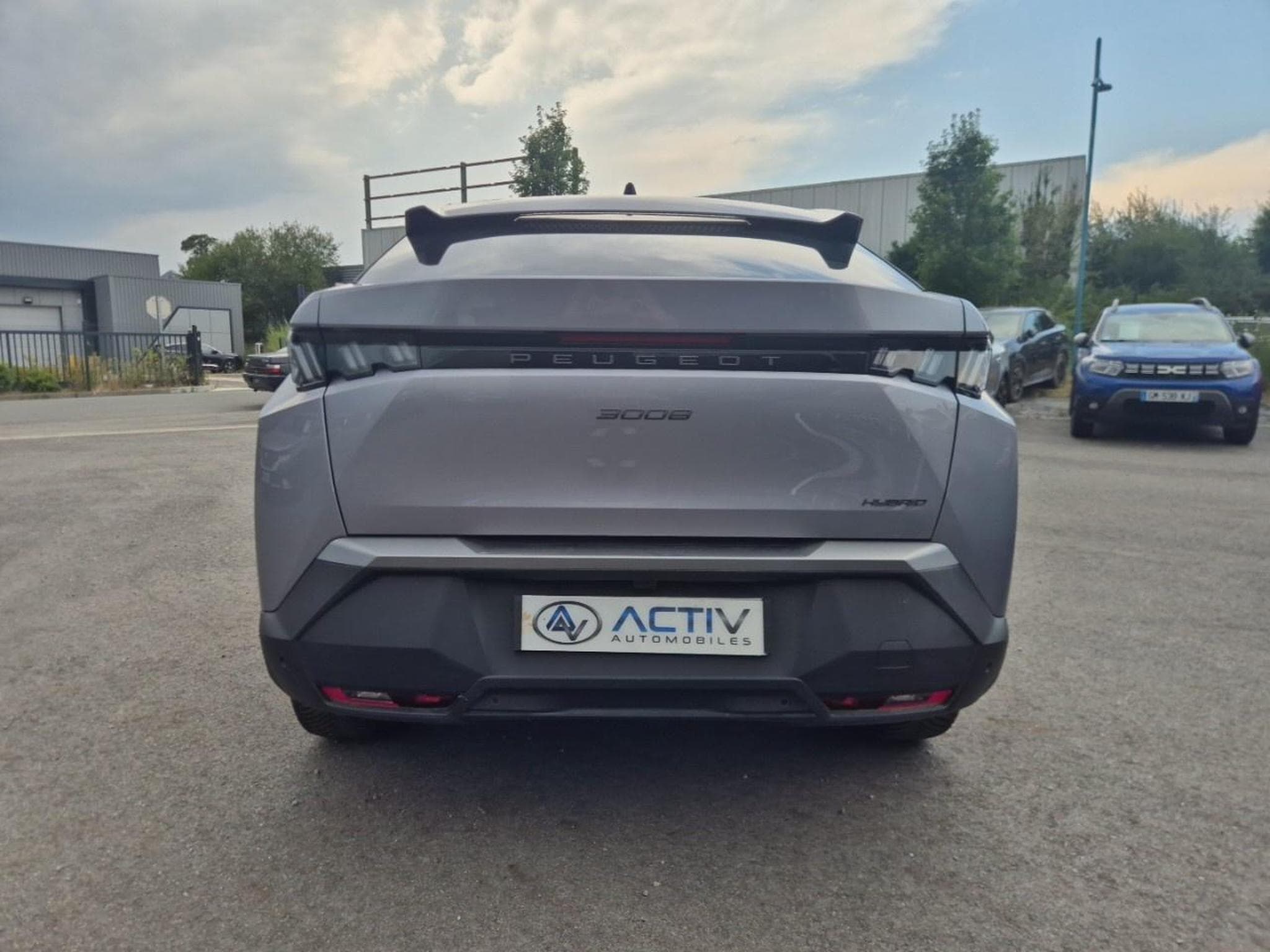Peugeot 3008 1.2 HYBRID 145 ALLURE BUSINESS E-DCS6 (2025) - Photo 6