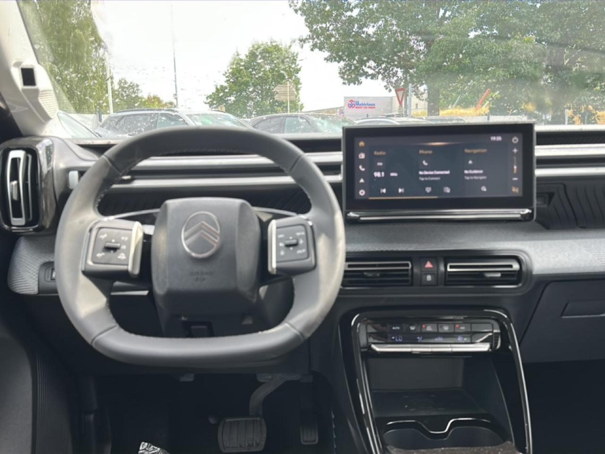 Citroen C3 AIRCROSS 1.2 HYBRIDE 145 MAX E-DCS6 (2026) - Foto 12