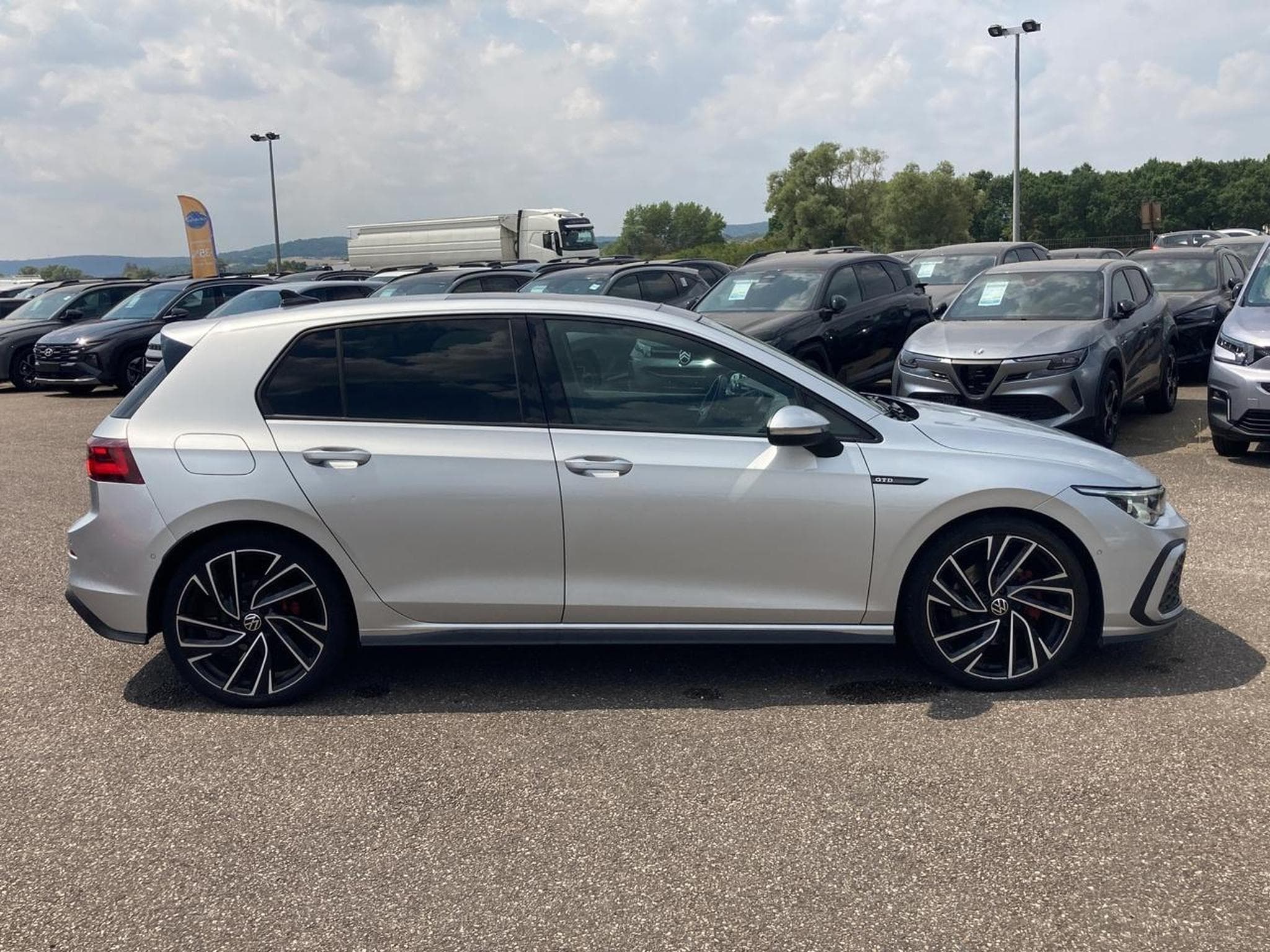 VW GOLF VIII 2.0 TDI 200 GTD DSG7 (2021) - Foto 4