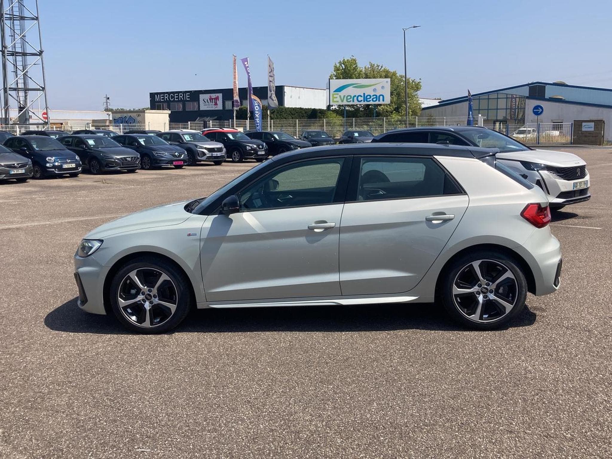 Audi A1 SPORTBACK 30 TFSI 116 S LINE S TRONIC 7 (2026) - Photo 8