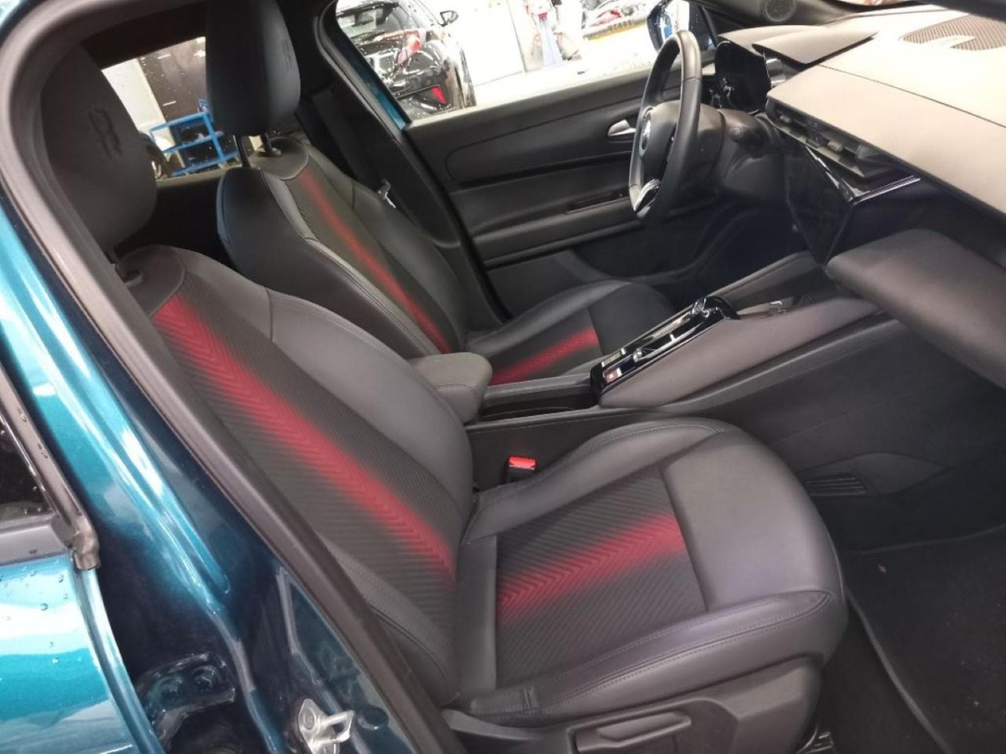 Alfa-Romeo Junior Speciale (2024) - Foto 18