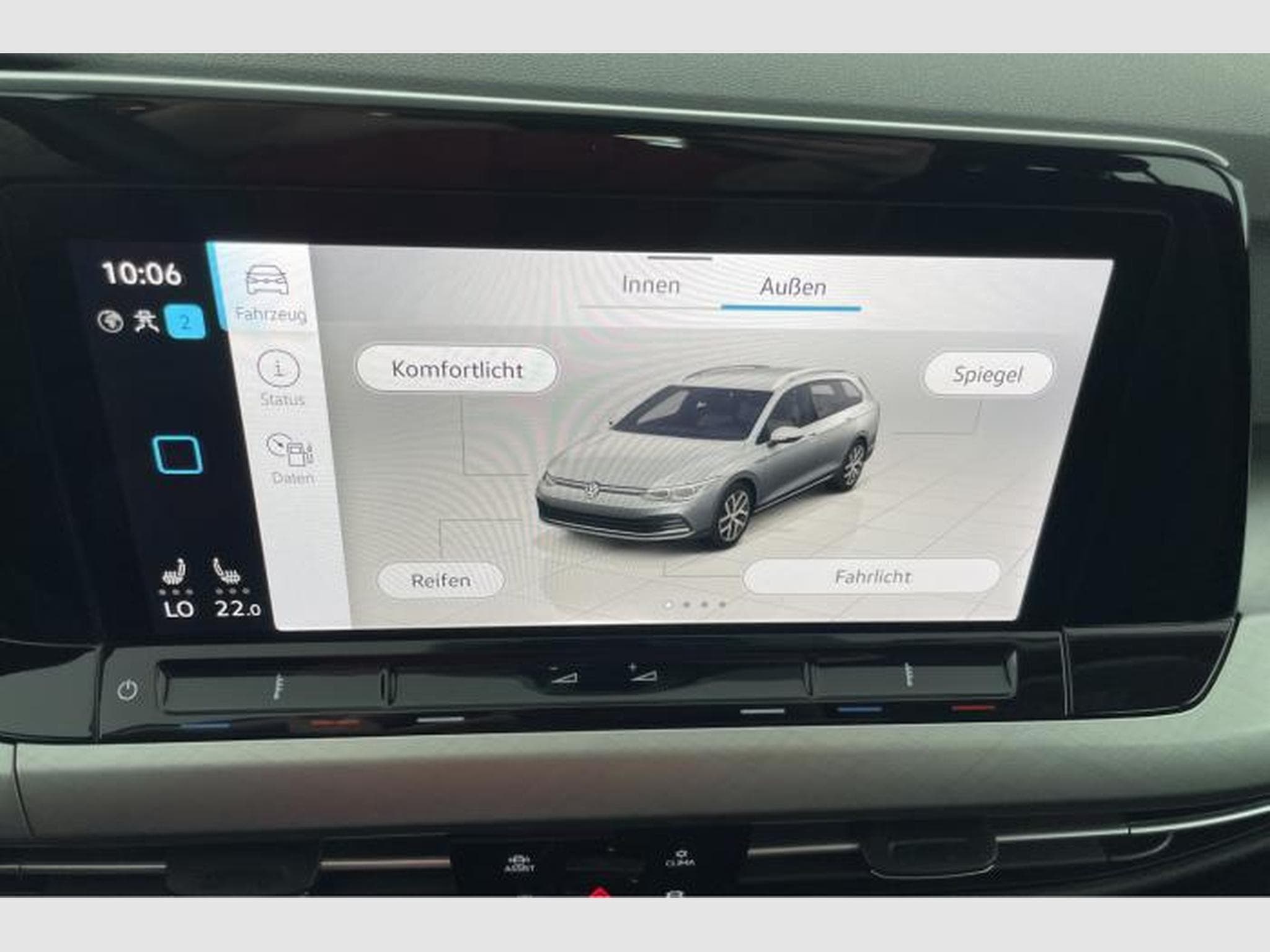 VW Golf Variant Alltrack (2022) - Photo 22