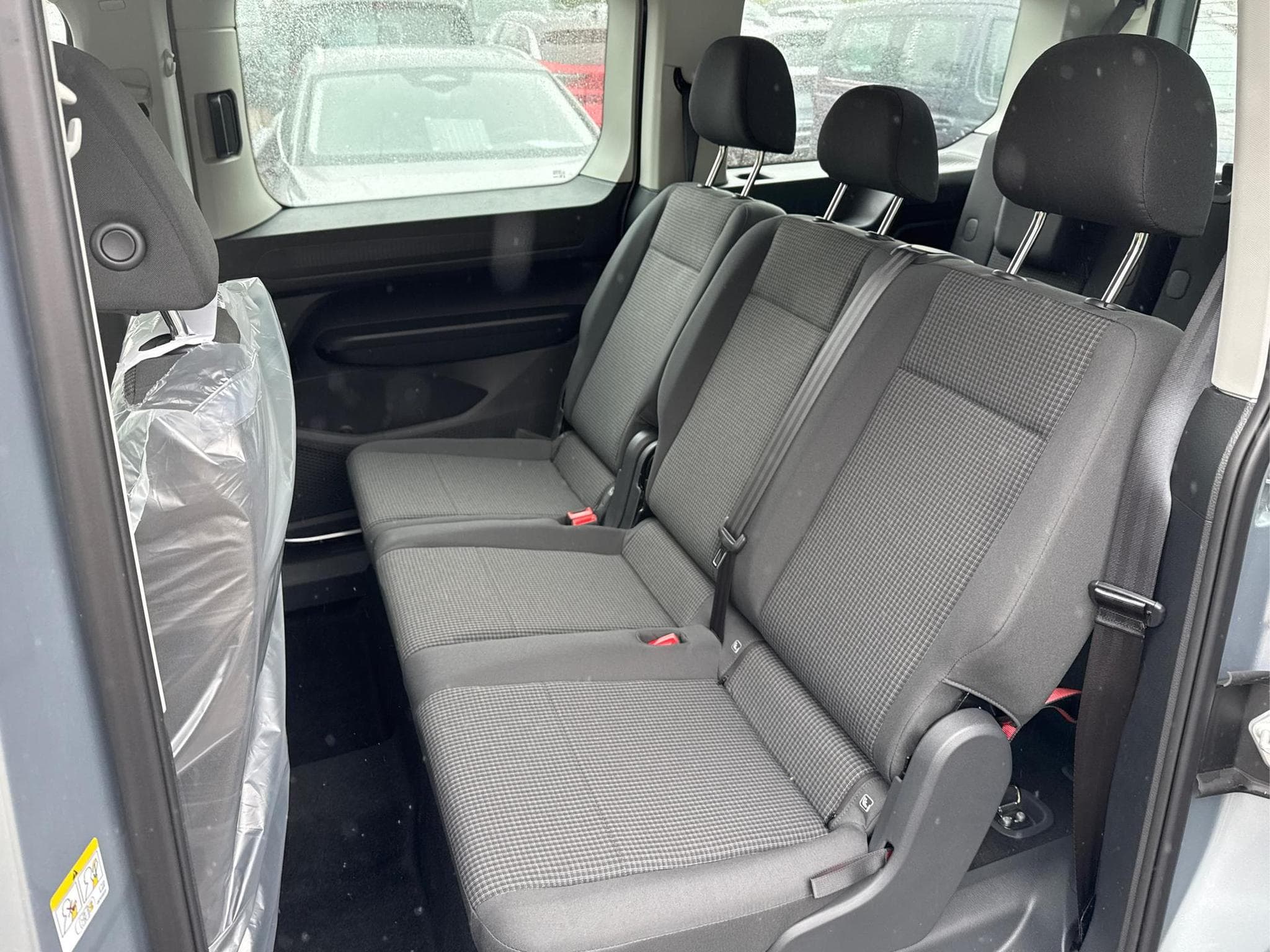 VW Caddy Caddy Maxi (2026) - Photo 13