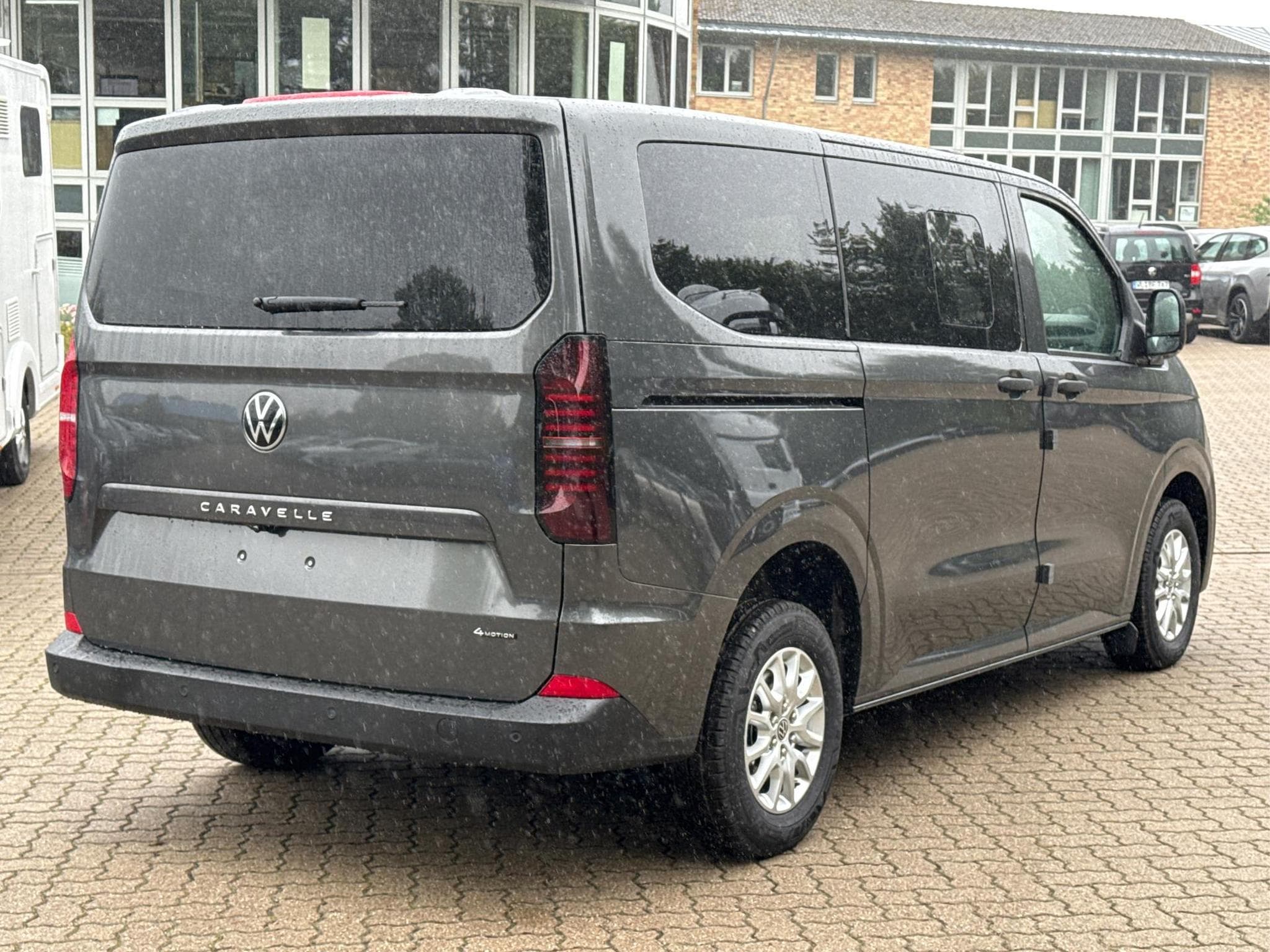 VW T7 Basis (2026) - Photo 6