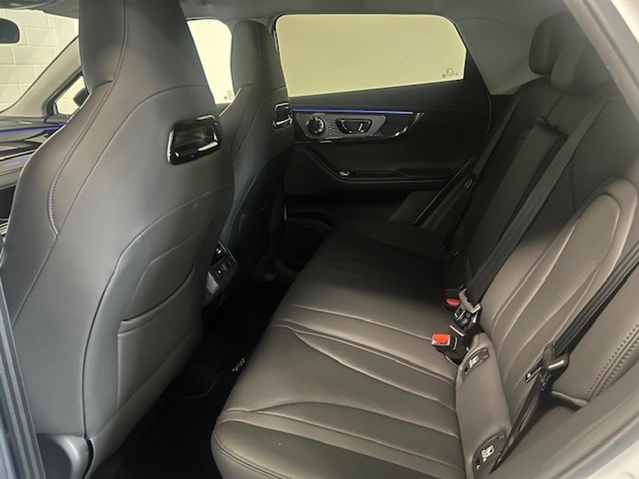 Omoda 5 1.5 TGDI HEV CONFORT (2026) - Foto 8