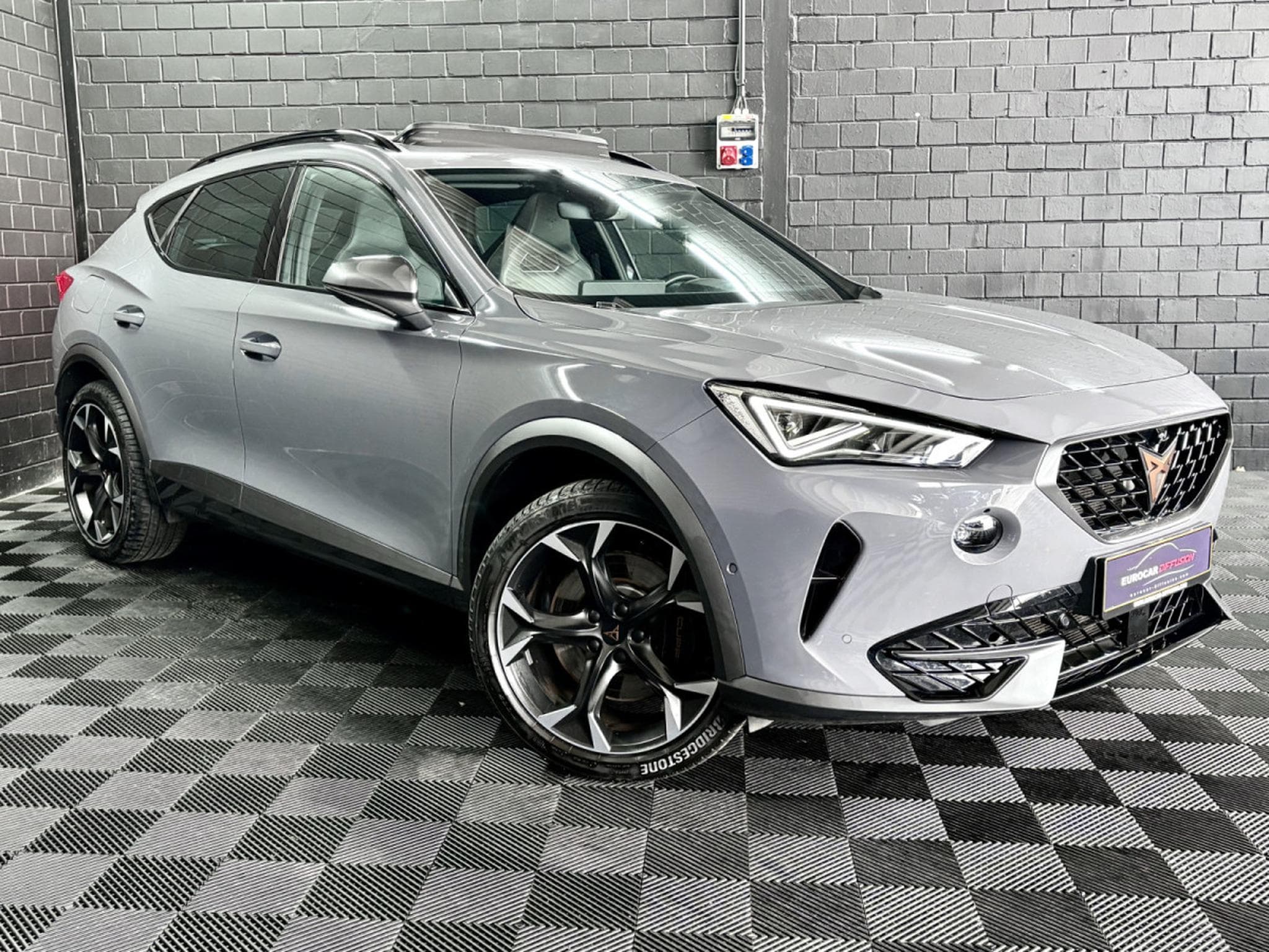 Cupra Formentor VZ 245CV PHEV eHybrid DSG6 * VSS * CUIR** 360° * PANO* ATTEL (2023) - Photo 3