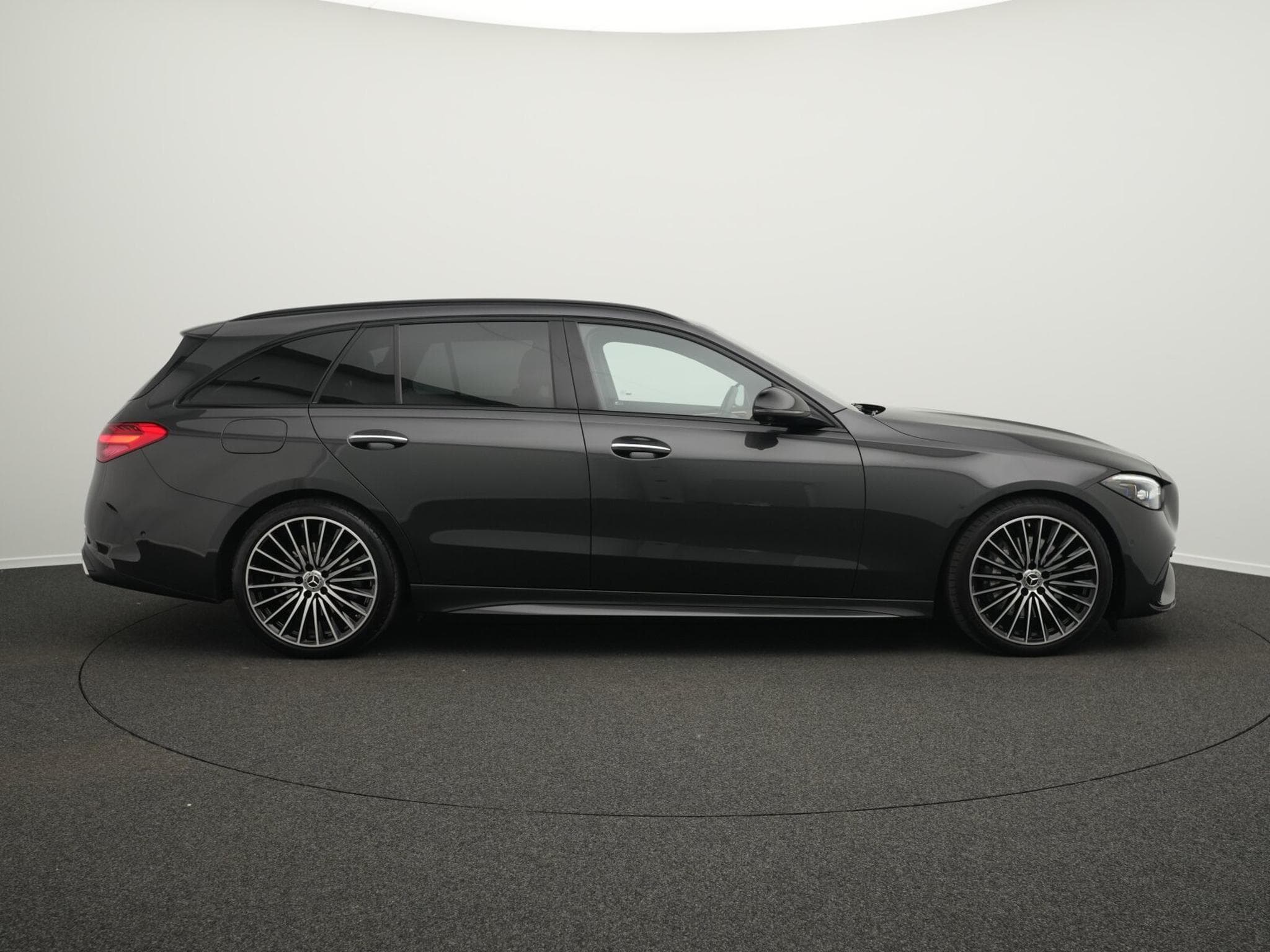 Mercedes C 300 d T-Modell AMG-Line (2023) - Photo 5