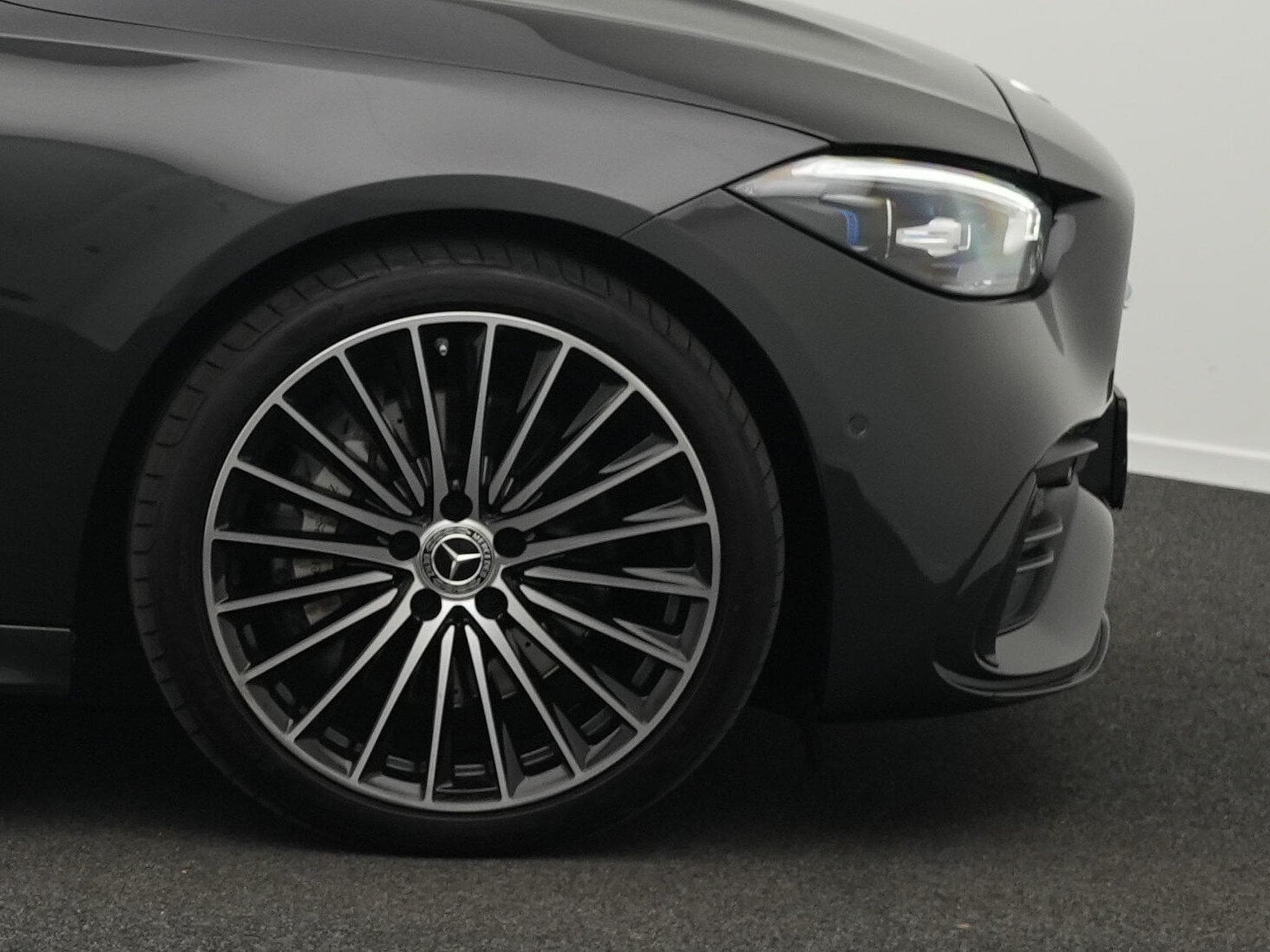Mercedes C 300 d T-Modell AMG-Line (2023) - Photo 6