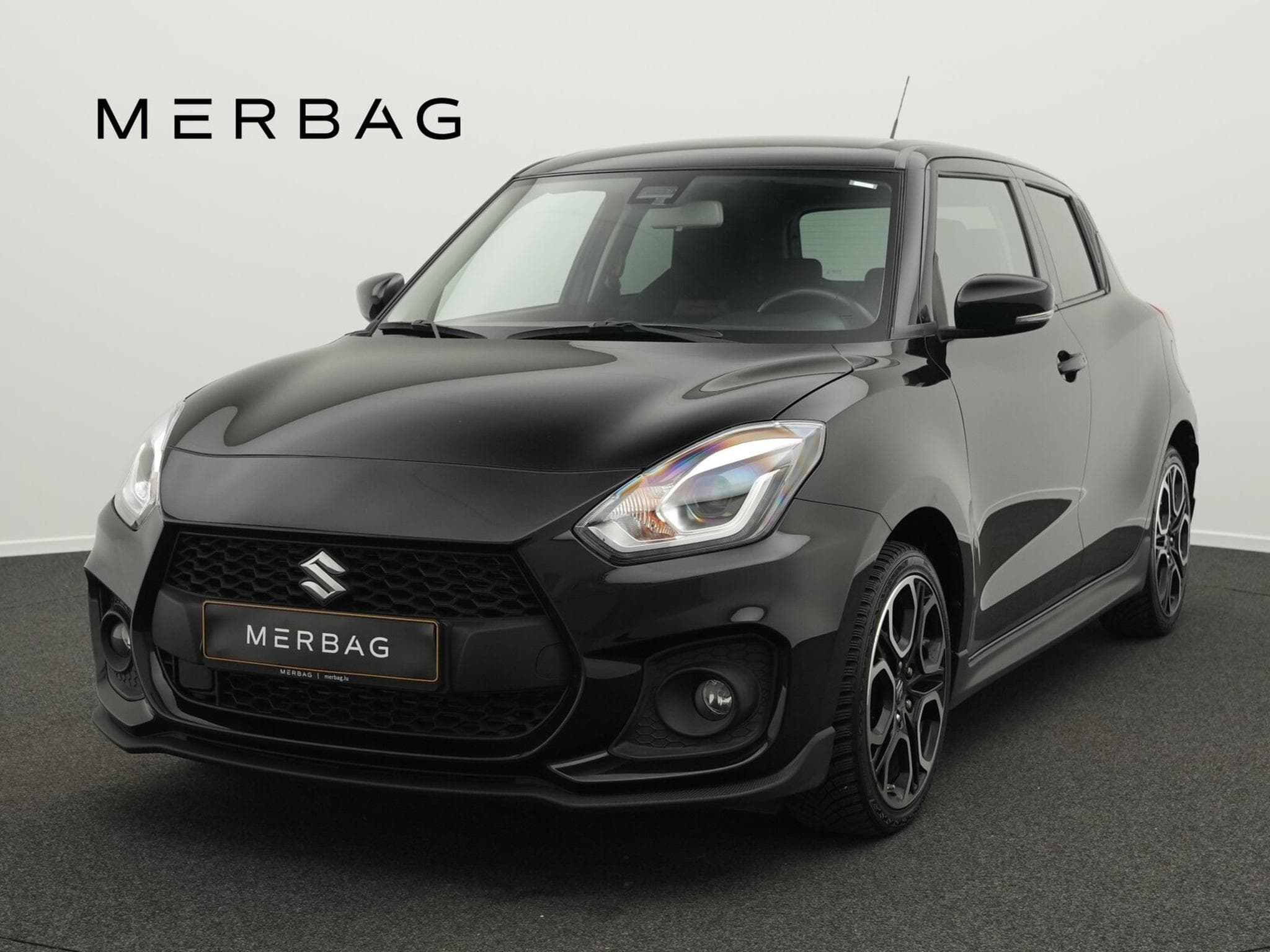 Suzuki Swift 1.4 Boosterjet SHVS Sport (1970) - Photo 1