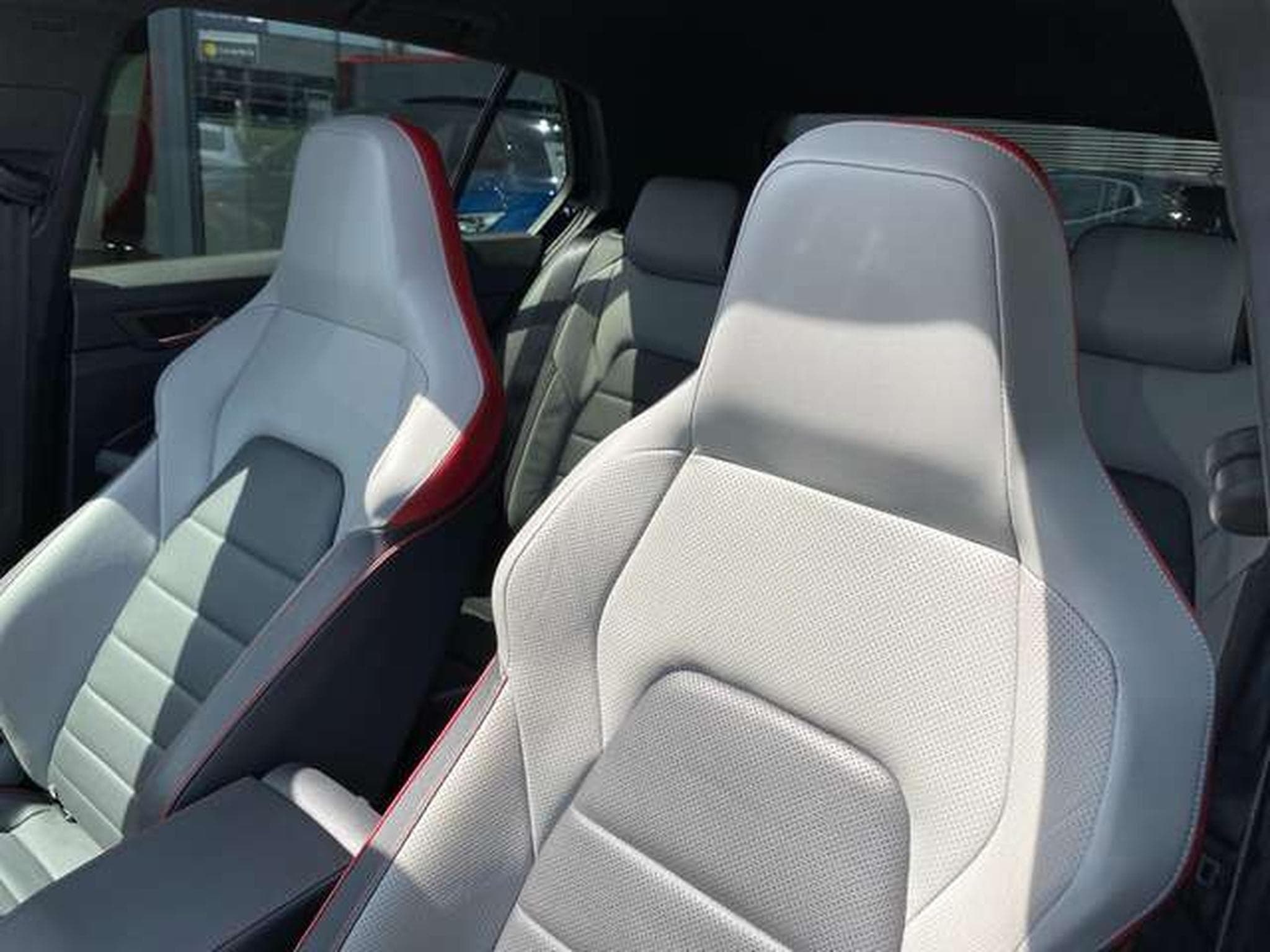 VW Golf Golf 2.0 TSI OPF DSG GTI Clubsport 45 (2022) - Foto 9