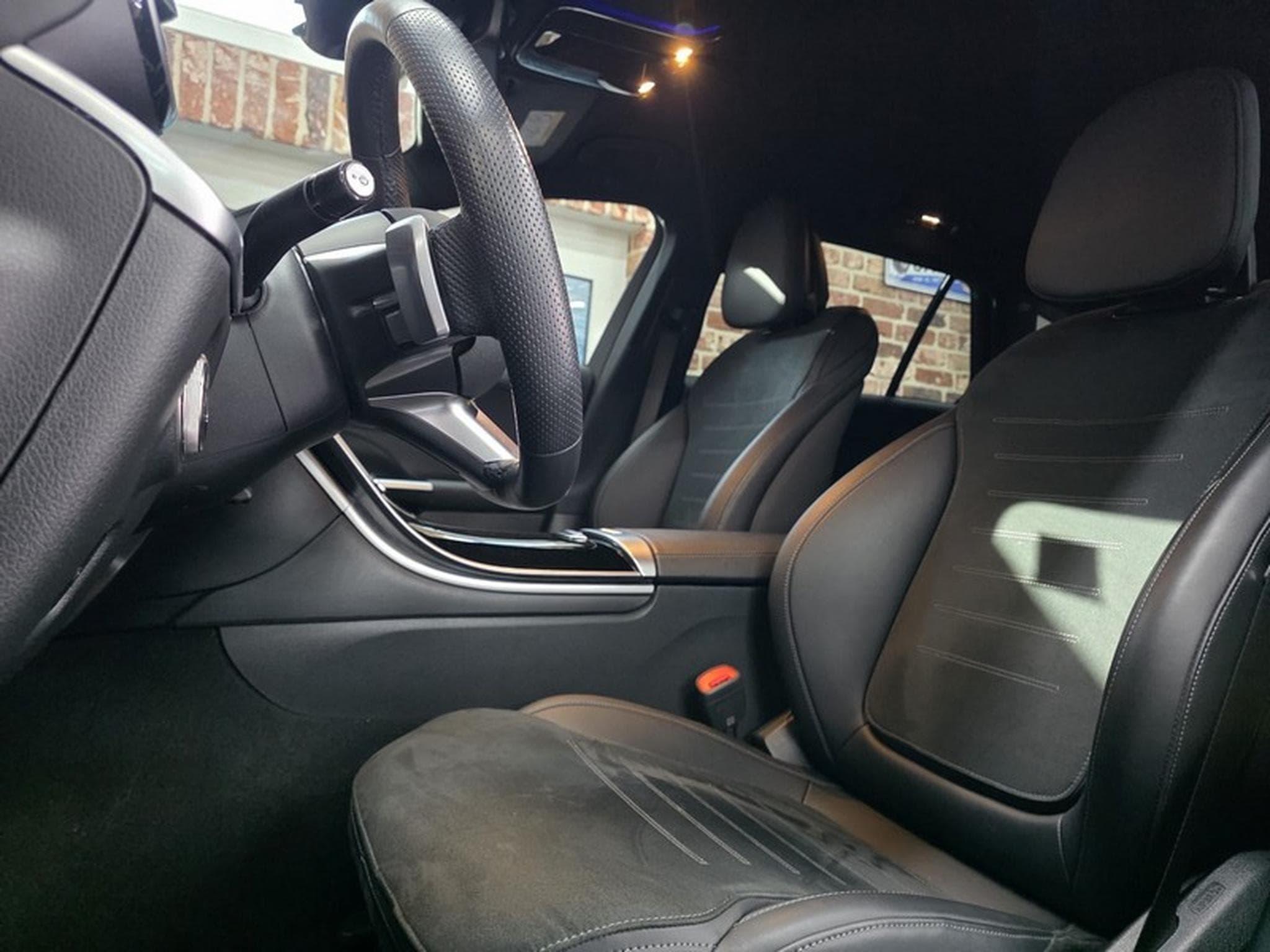 Mercedes C 300 C 300de T 2.0 197cv Auto AMG-LINE (Plug-in-Hybrid) (2025) - Photo 5