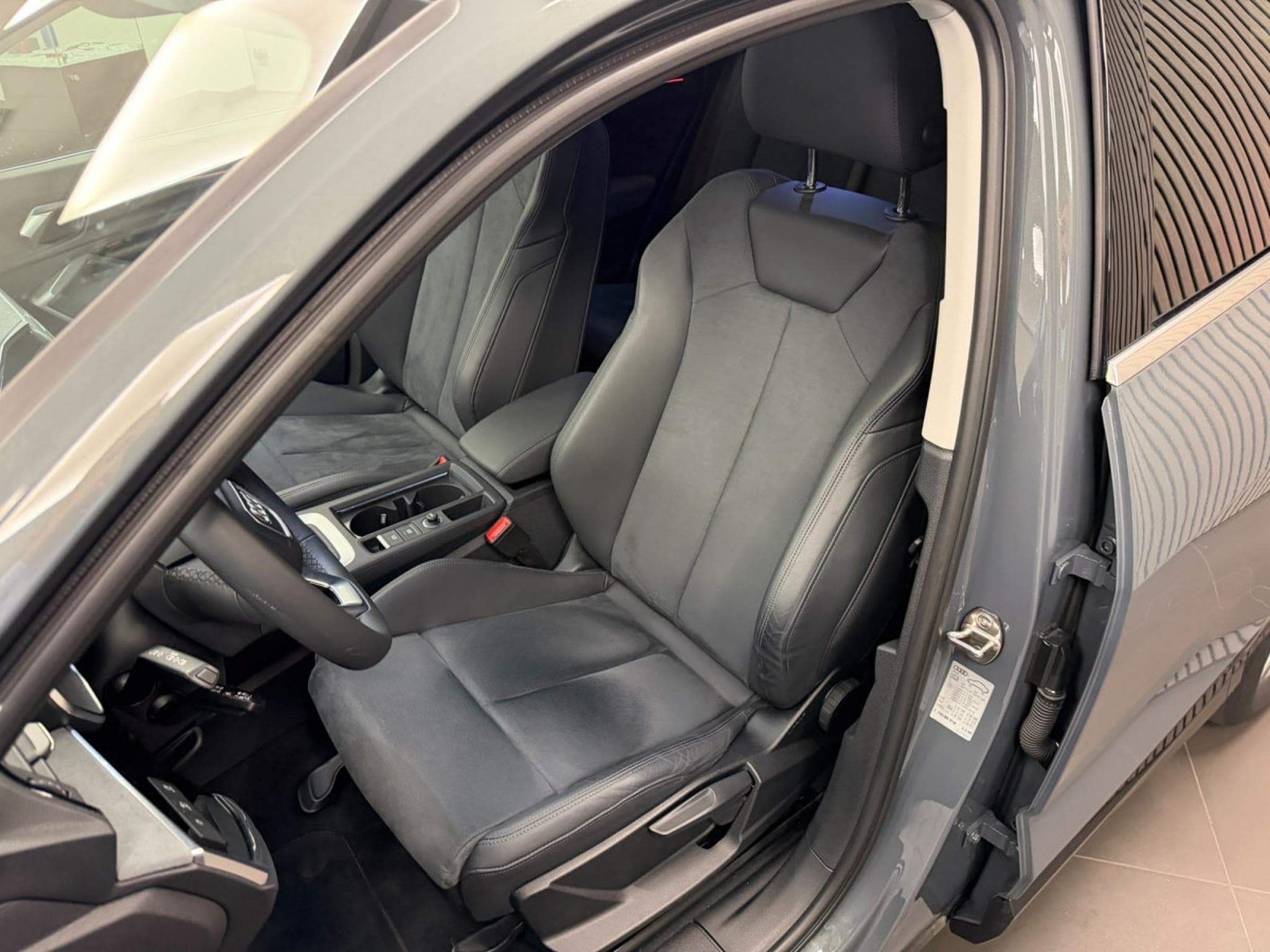 Audi Q3 Sportback 35 TDI 150ch / 110kW S tronic (2025) - Photo 2