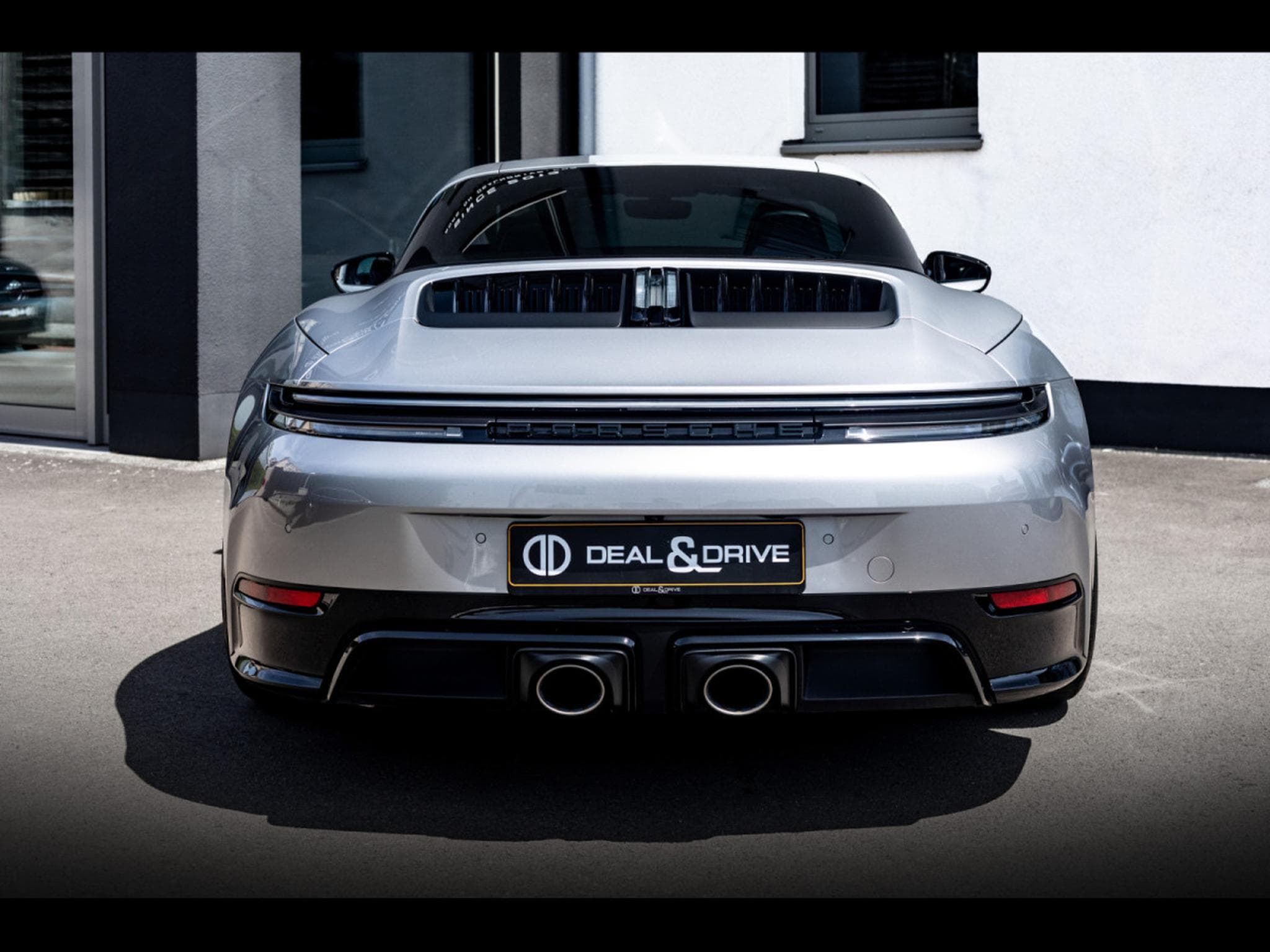 Porsche 911 .2 911 TARGA 4 GTS PDK - GT-SILVER (2025) - Foto 4