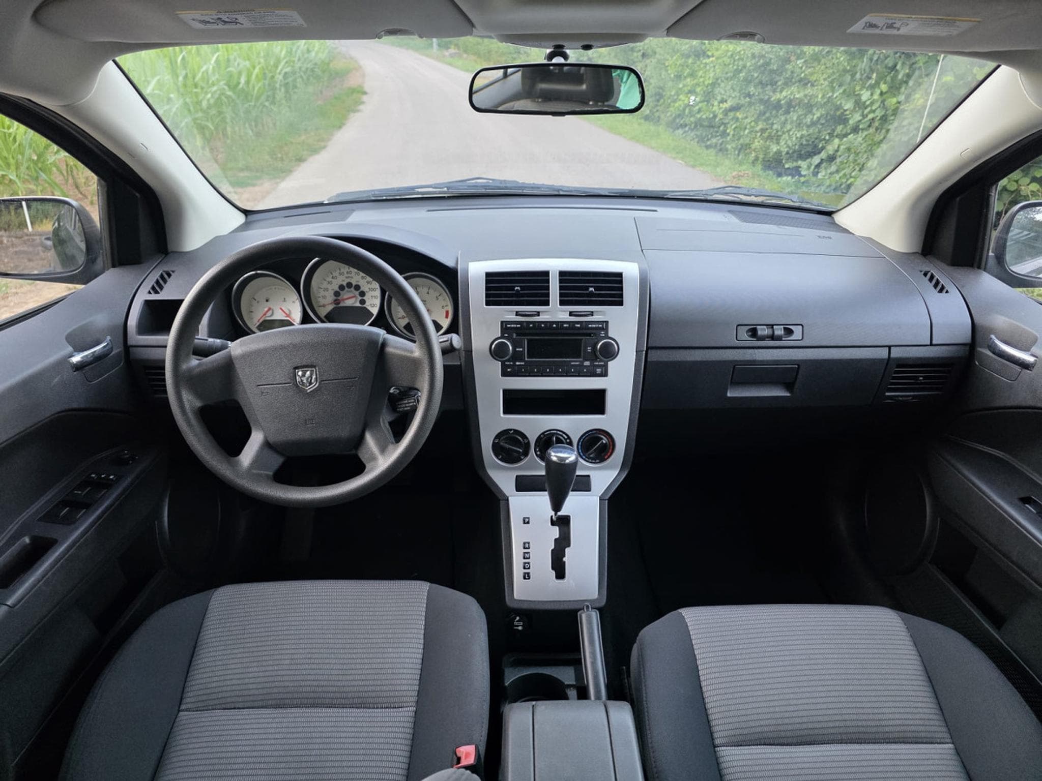 Dodge Caliber 2.0i Aut. (2018) - Photo 5