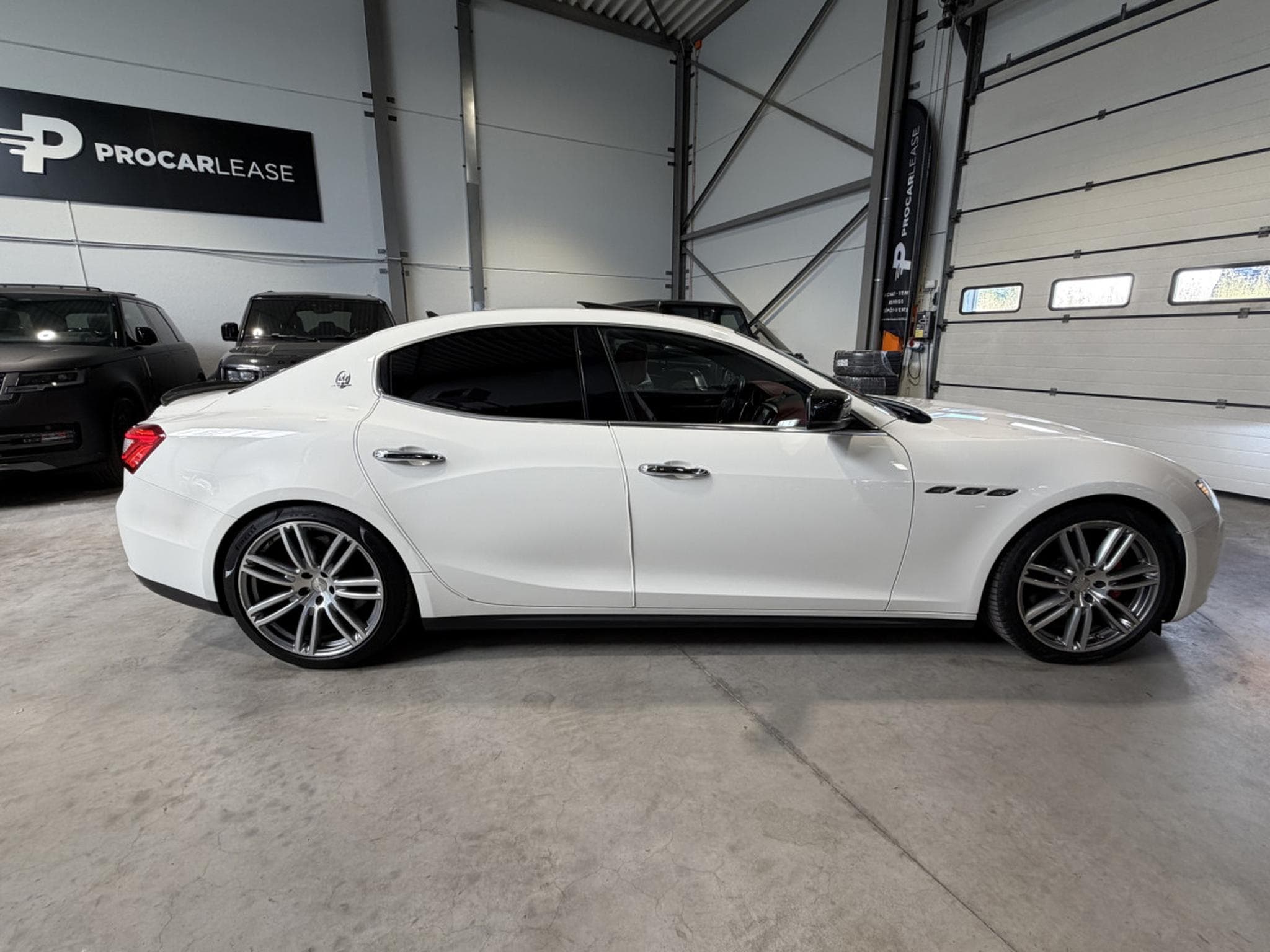 Maserati Ghibli 3.0 V6 S  Q4 Automatik/ Xénon/Camera/Carbonne/20/Leder/VOLL (2016) - Photo 11