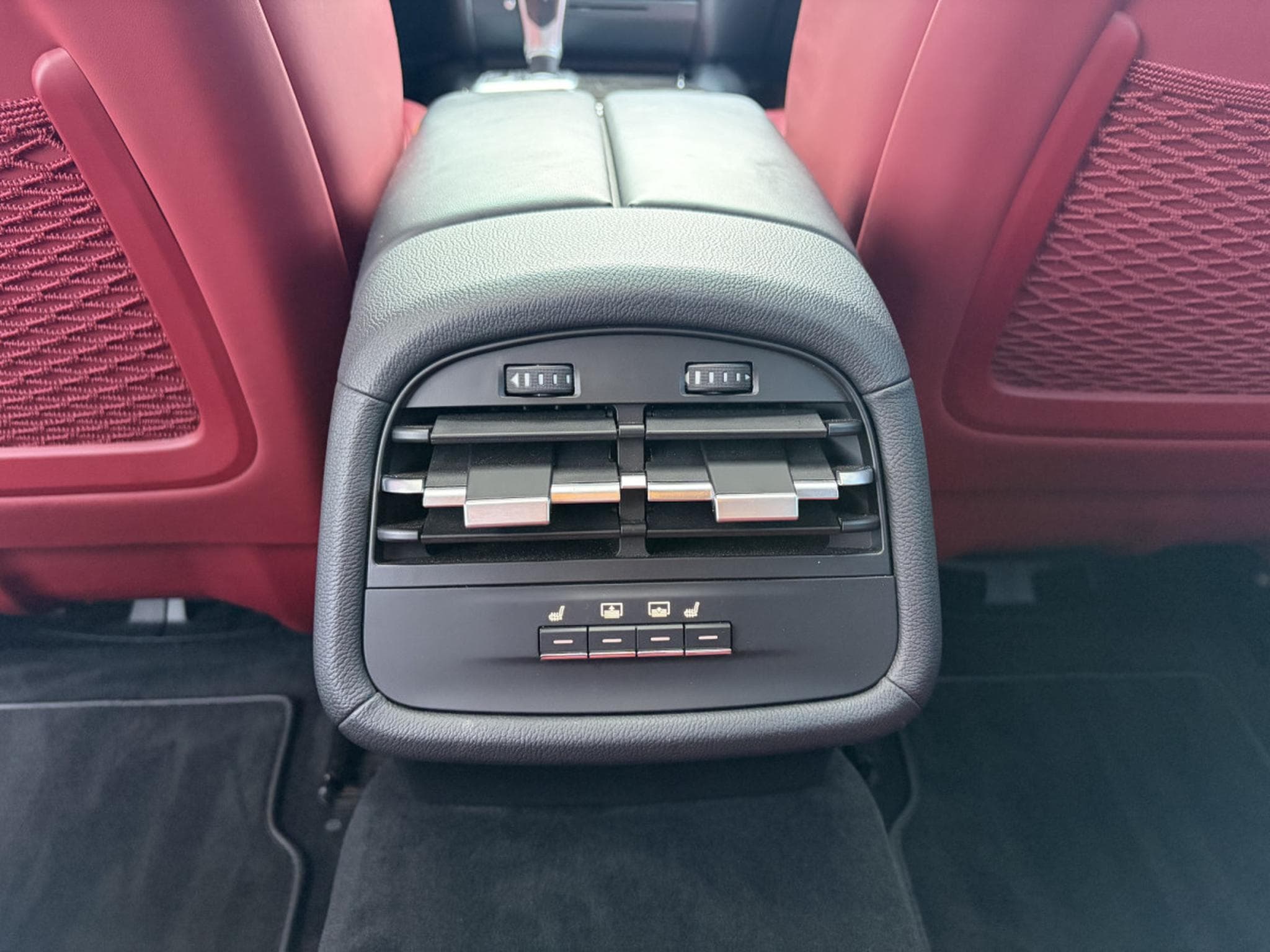 Maserati Ghibli 3.0 V6 S  Q4 Automatik/ Xénon/Camera/Carbonne/20/Leder/VOLL (2016) - Photo 20