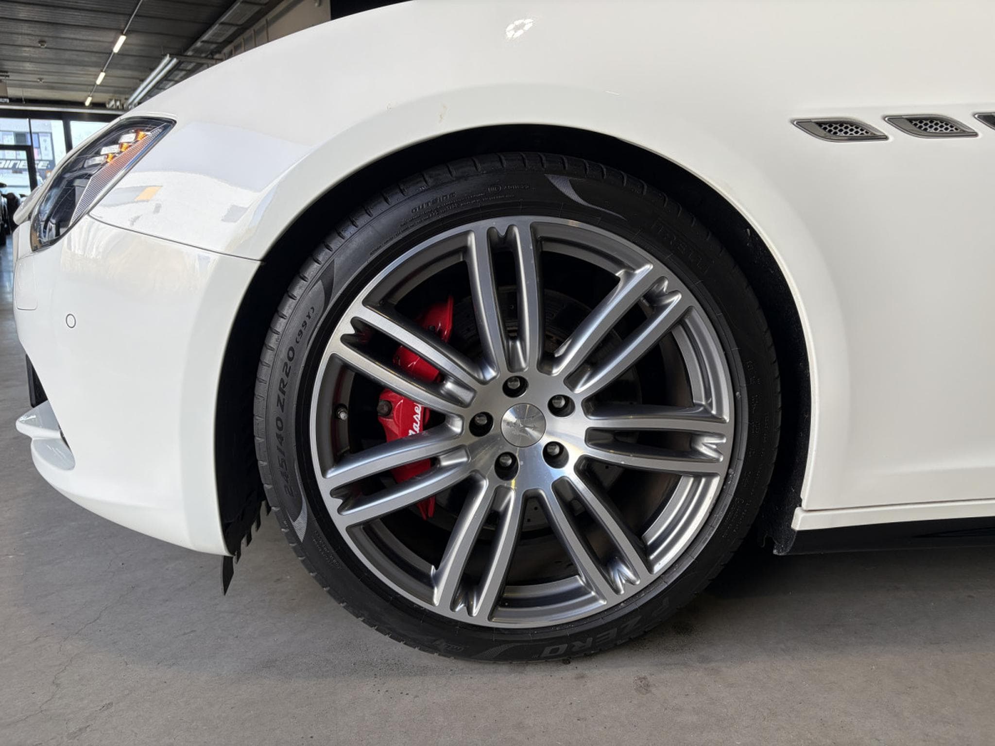 Maserati Ghibli 3.0 V6 S  Q4 Automatik/ Xénon/Camera/Carbonne/20/Leder/VOLL (2016) - Photo 25