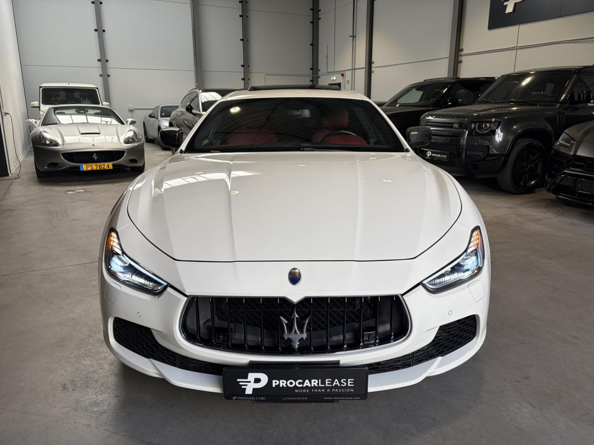 Maserati Ghibli 3.0 V6 S  Q4 Automatik/ Xénon/Camera/Carbonne/20/Leder/VOLL (2016) - Photo 3