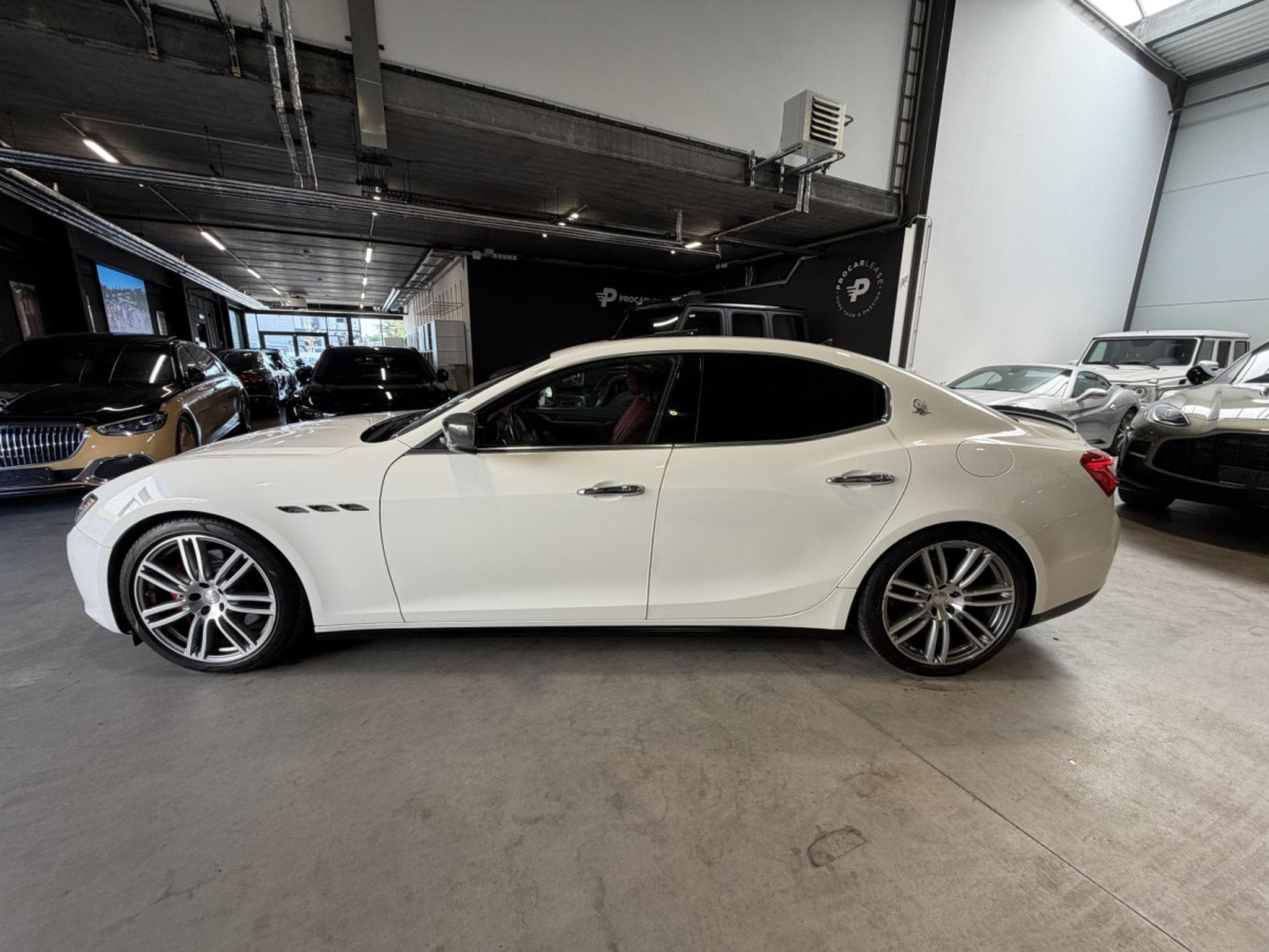 Maserati Ghibli 3.0 V6 S  Q4 Automatik/ Xénon/Camera/Carbonne/20/Leder/VOLL (2016) - Photo 7