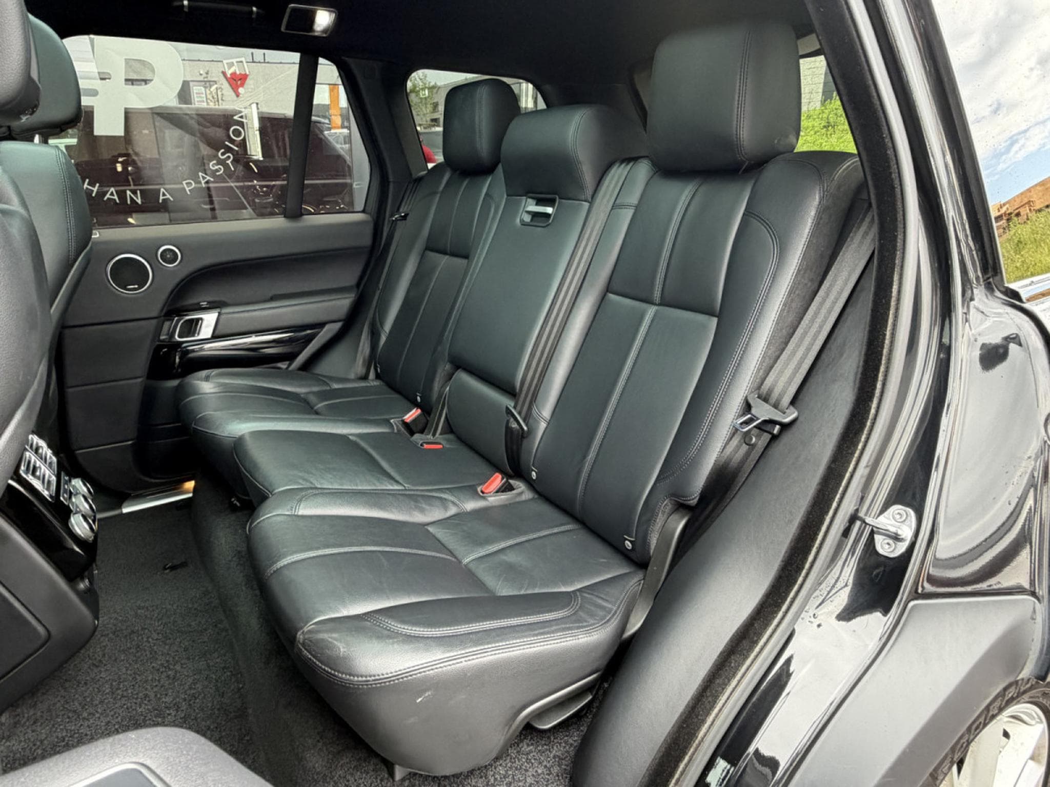 Land-Rover Range Rover LAND ROVER RANGE ROVER SPORT 3.0 TDV6 HSE DYNAMIC – 258 CH – (2016) - Photo 15