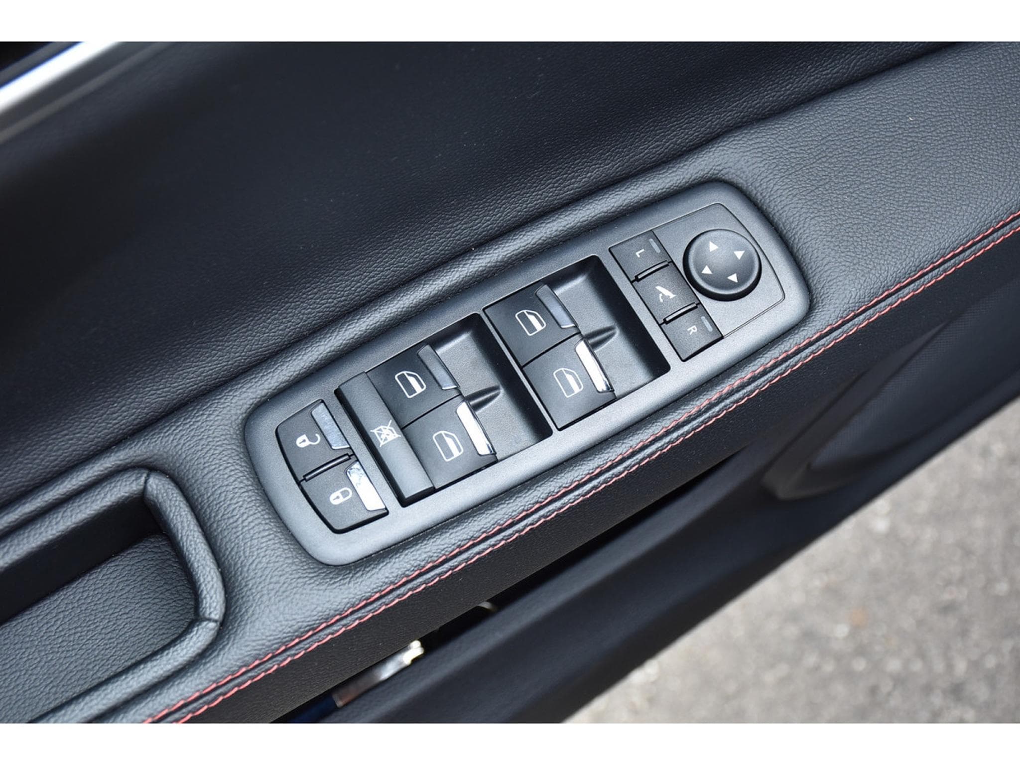 Maserati Ghibli 3.0 V6 BiTurbo Ribelle CUIR MEMO GPS KEYLESS (2018) - Foto 21
