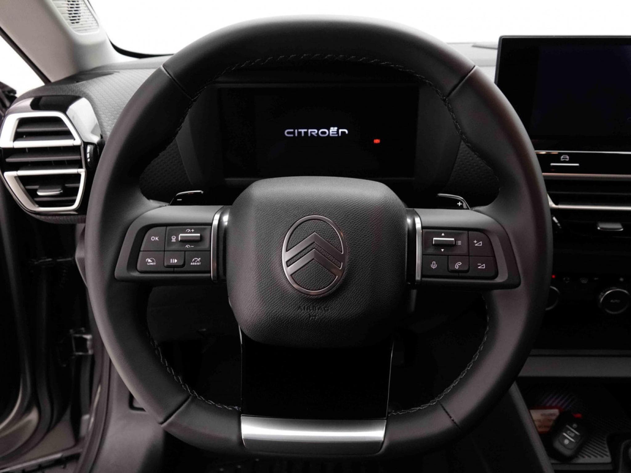 Citroën C4 1.2 130 Auto Max (2025) - Foto 9