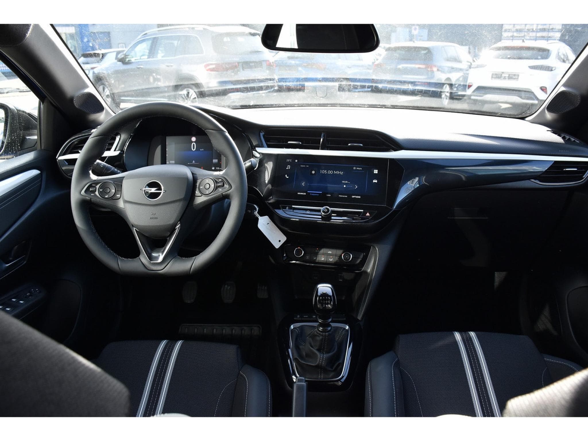 Opel Corsa 1.2 Turbo GS REGUL LANE SIDE CAM NEUVE (2025) - Photo 9