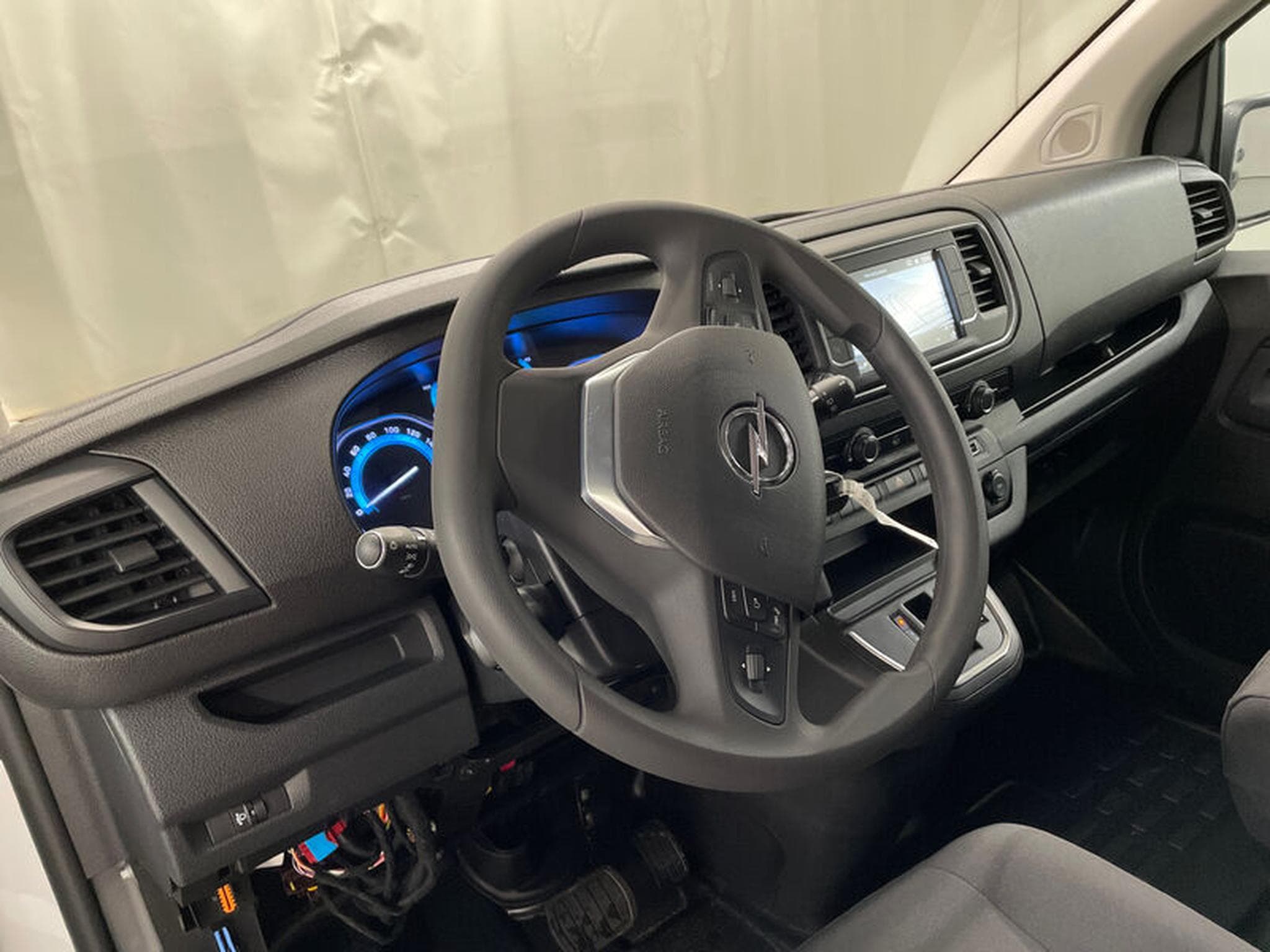 Opel Vivaro L2 (2025) - Photo 13