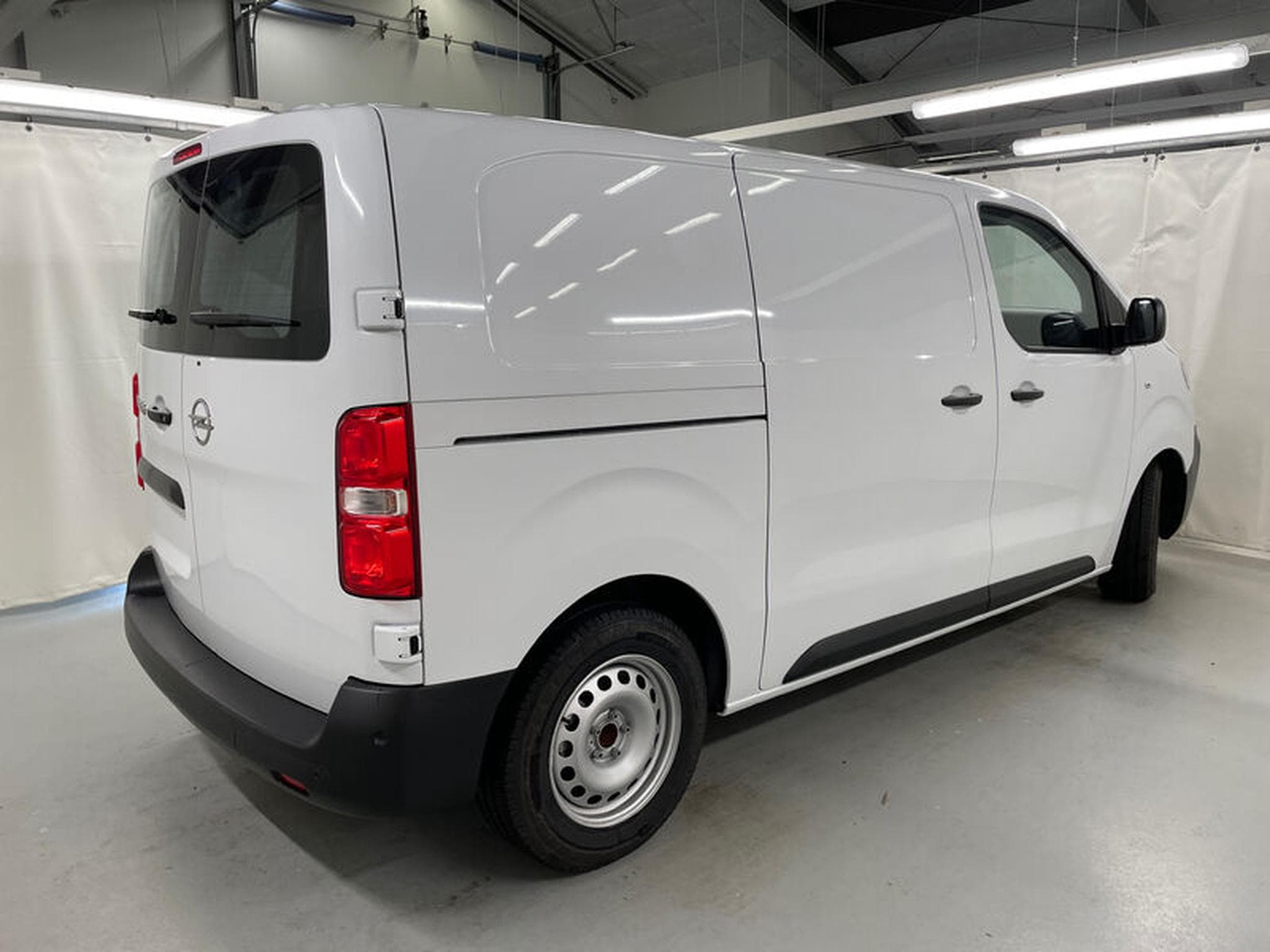 Opel Vivaro L2 (2025) - Photo 3