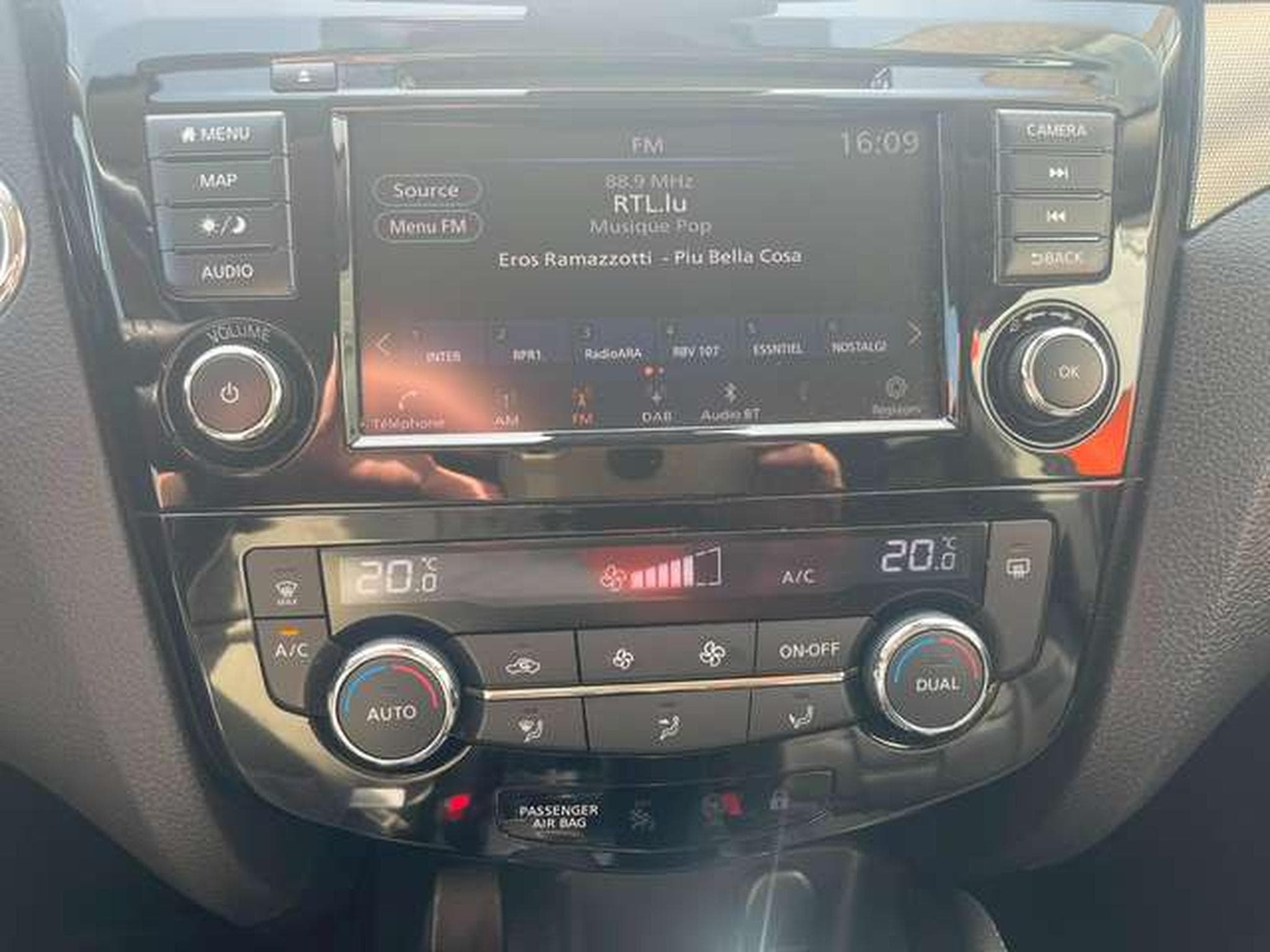 Nissan Qashqai 1.3 DIG-T DCT N-CONNECTA GARANTIE JUSQU'A 36 MOIS (2021) - Photo 16