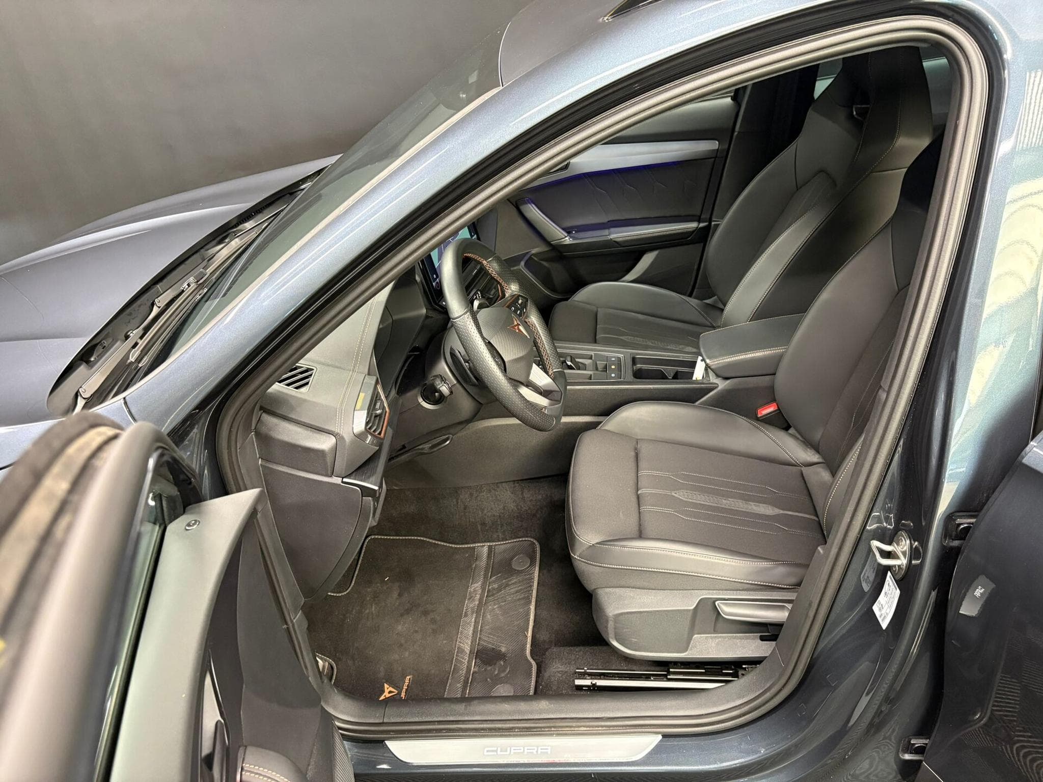 Cupra Formentor PHEV 245cv CAMERA/Full Link/ACC (2022) - Foto 11