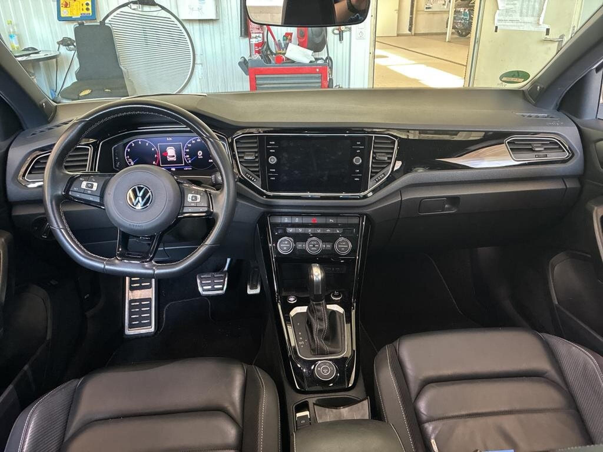 VW T-Roc R 4Motion 2.0 TSI 300cv CAMERA/PANO/ATTELAGE (2022) - Photo 2