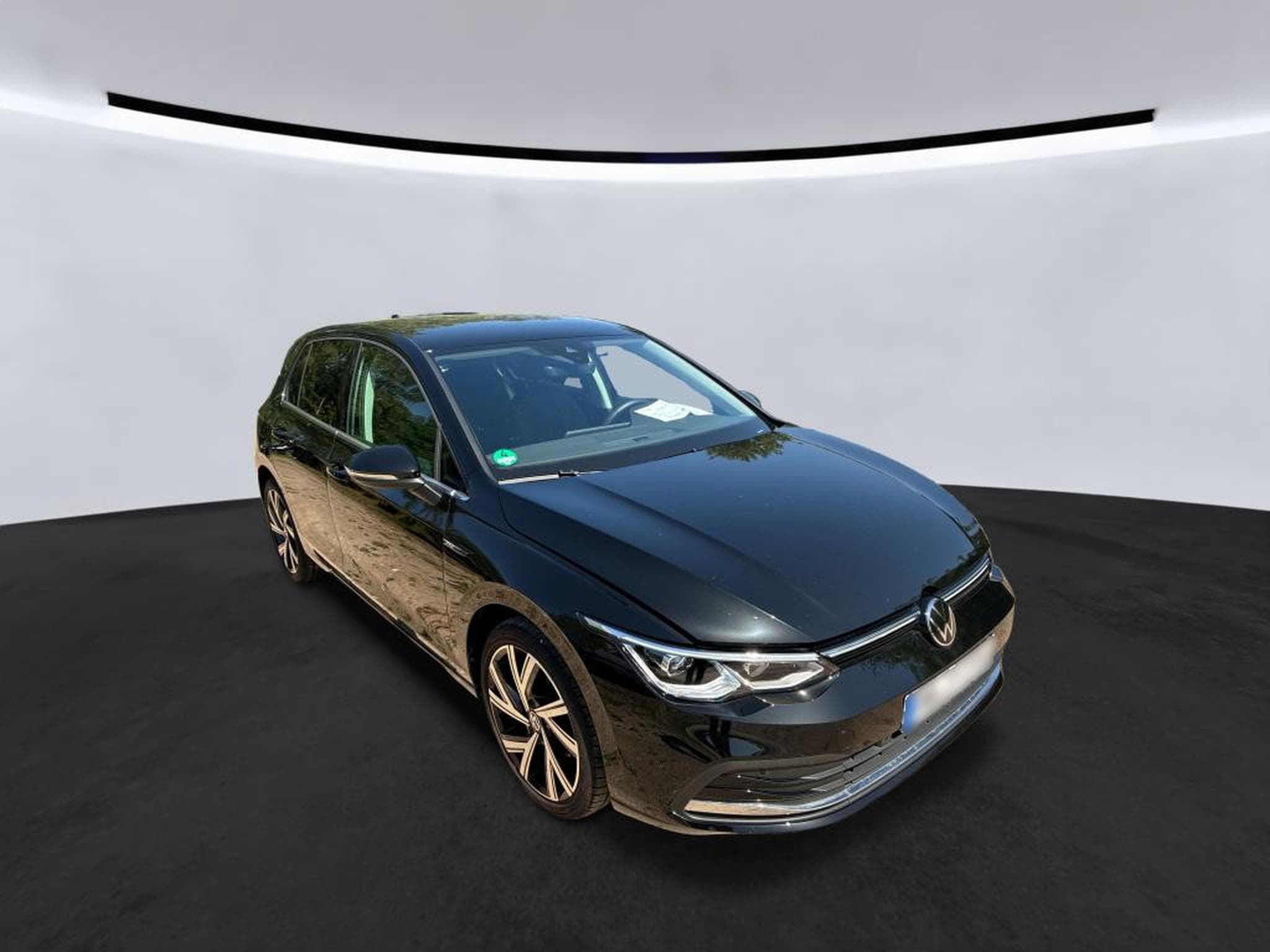 VW Golf Style 1.5 TSI 130 CV BVM6 *BERGAMO* MASSAGE* CARPLAY * (2024) - Photo 3