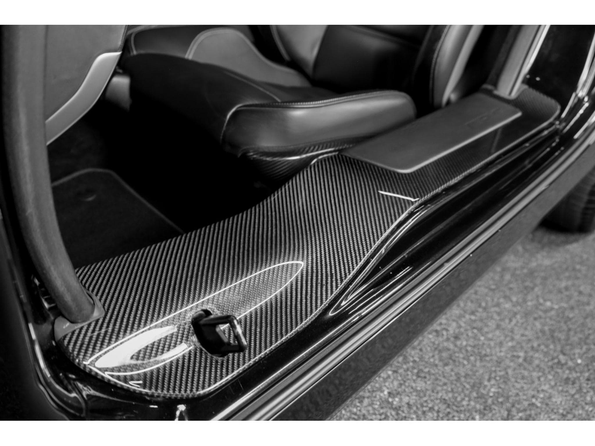 Mercedes SLS AMG AMG Coupé 6.3 V8 - Céramiques (2010) - Photo 14