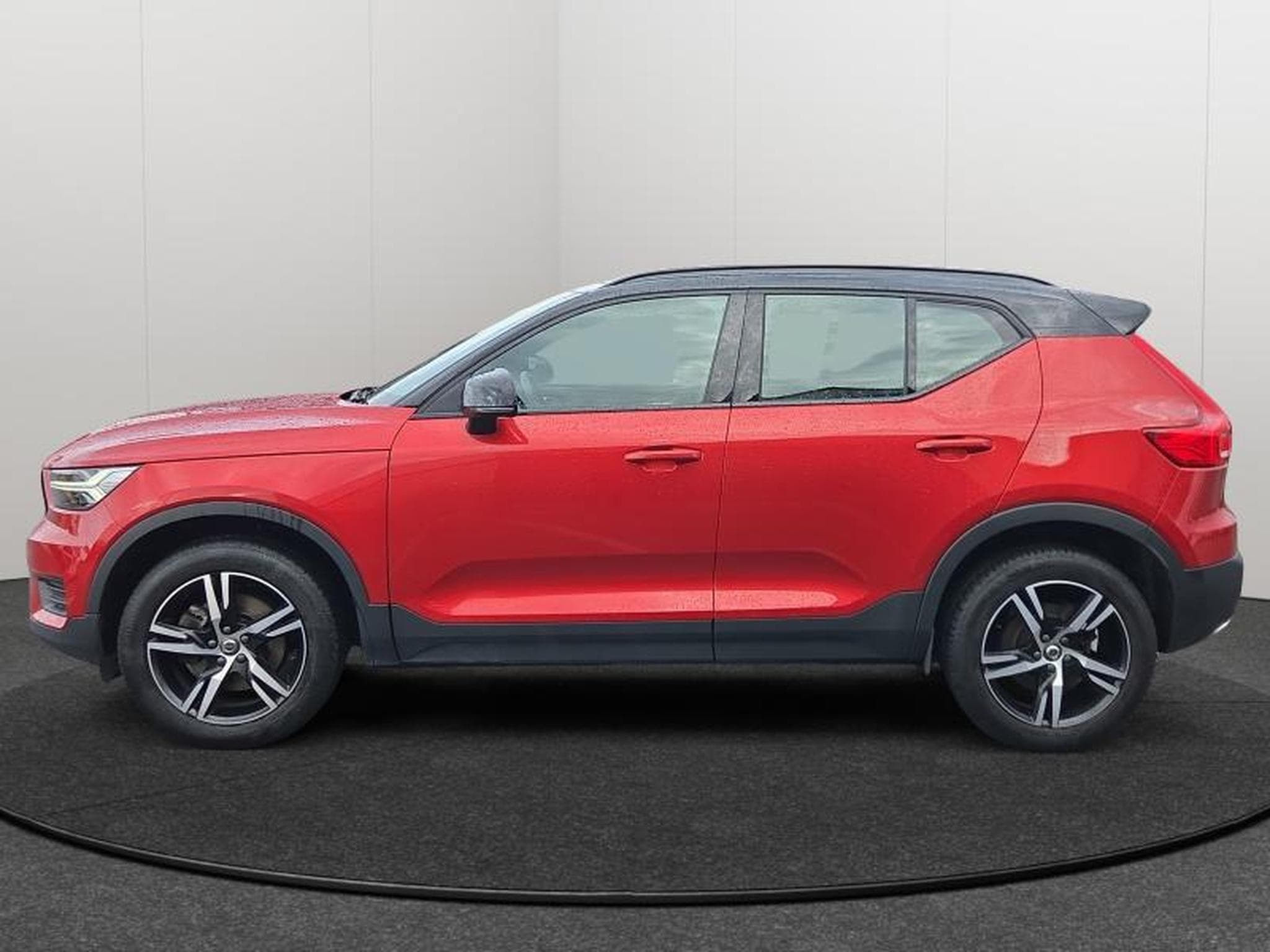 Volvo XC40 R-Design (2019) - Foto 26