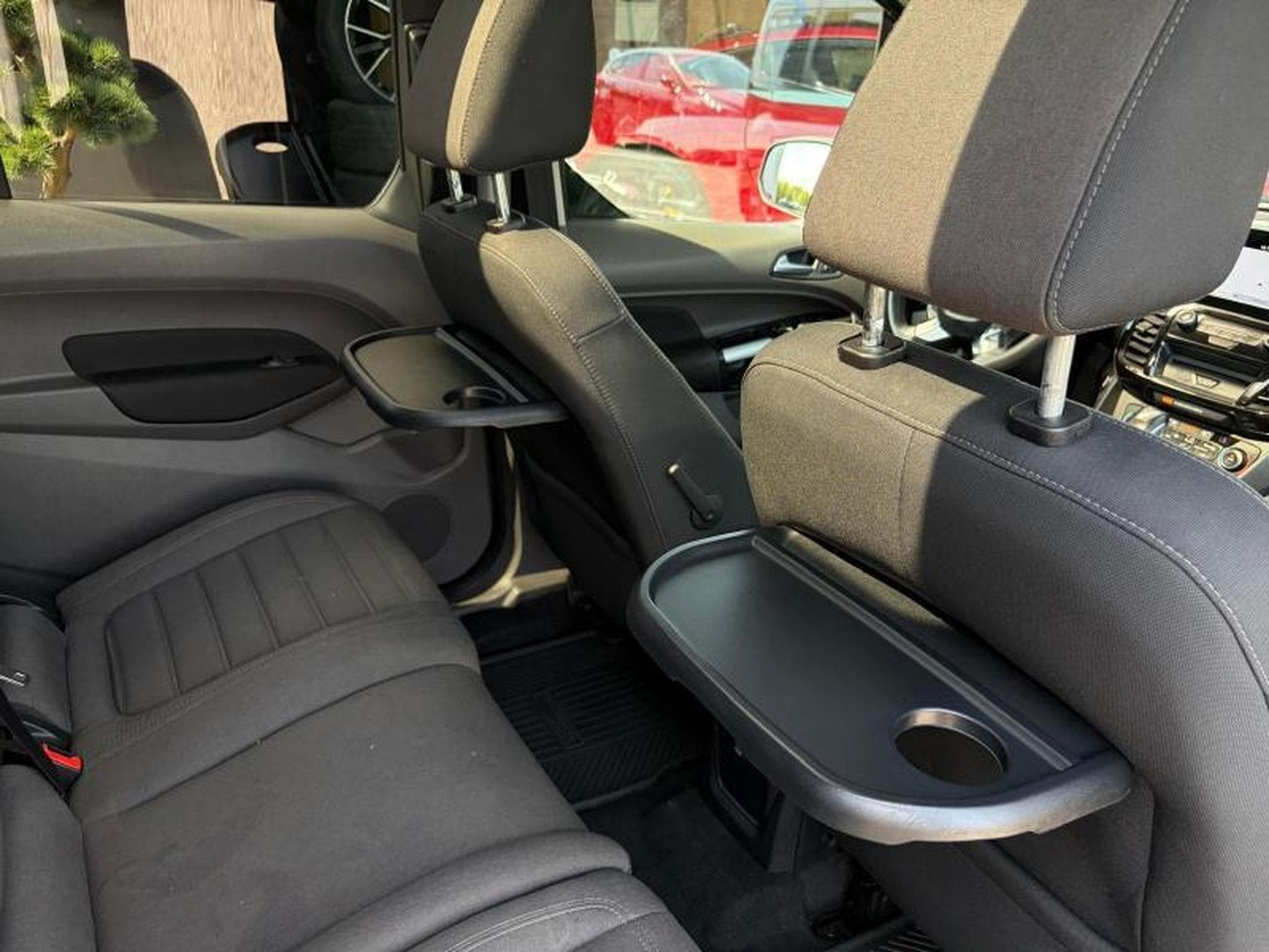 Ford Tourneo Connect Titanium/7 places/Camera/Toit panoramique (2020) - Photo 11