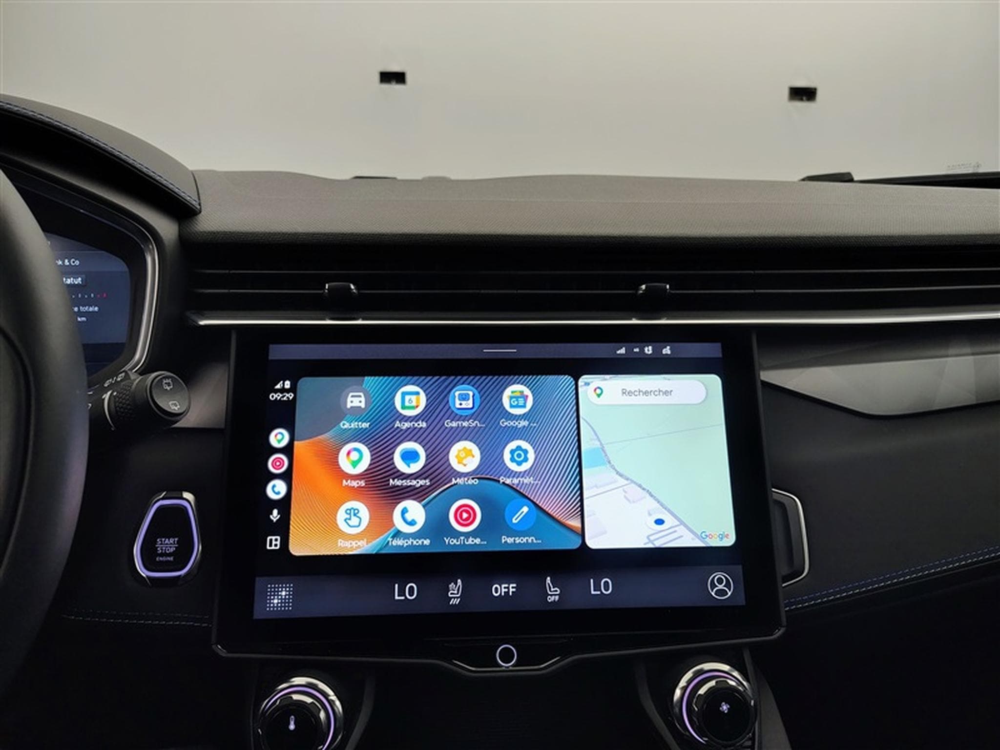Lynk & Co 01 1.5 Turbo PHEV NAVI / FULL LED / TOIT PANO / CAMERA / JA 20" (2023) - Foto 22