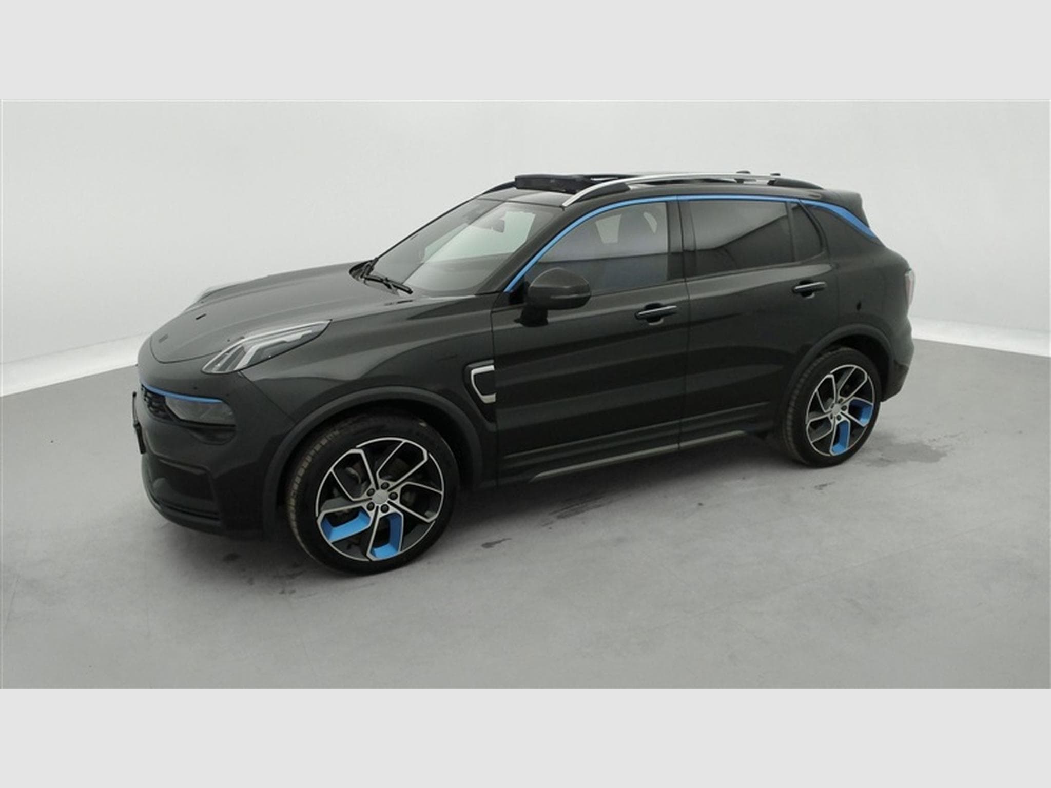 Lynk & Co 01 1.5 Turbo PHEV NAVI / FULL LED / TOIT PANO / CAMERA / JA 20" (2023) - Foto 23