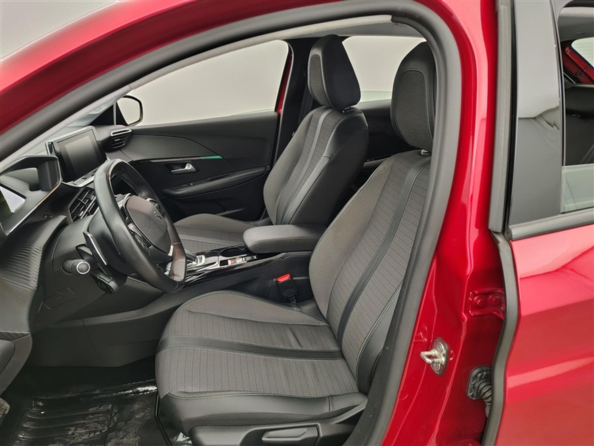 Peugeot 208 1.2 PureTech Allure Auto CarPlay / Caméra / JA 16' (2020) - Photo 7